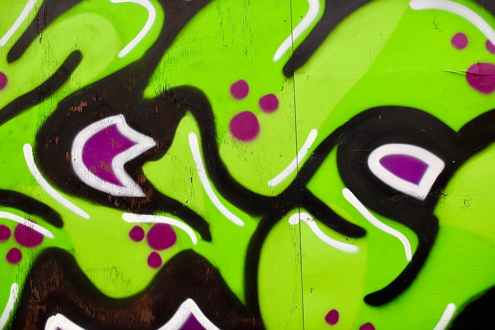 51°34'45"N 8°05'48"E XXV