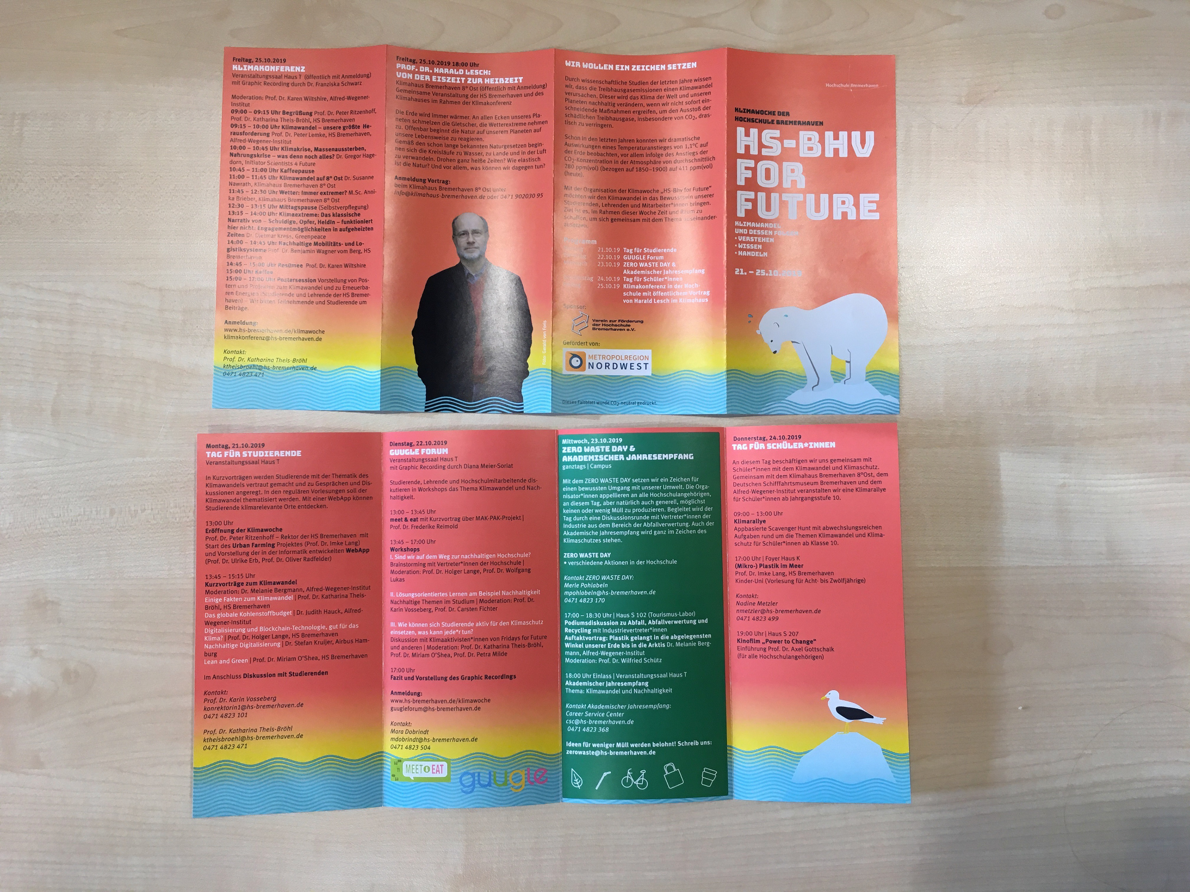 Flyer Innenansicht