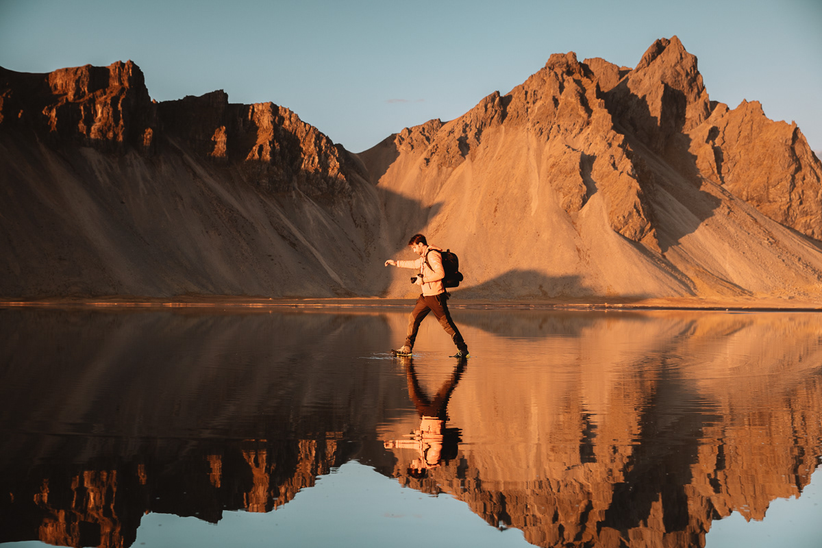Antonio, con i riflessi di Vestrahorn