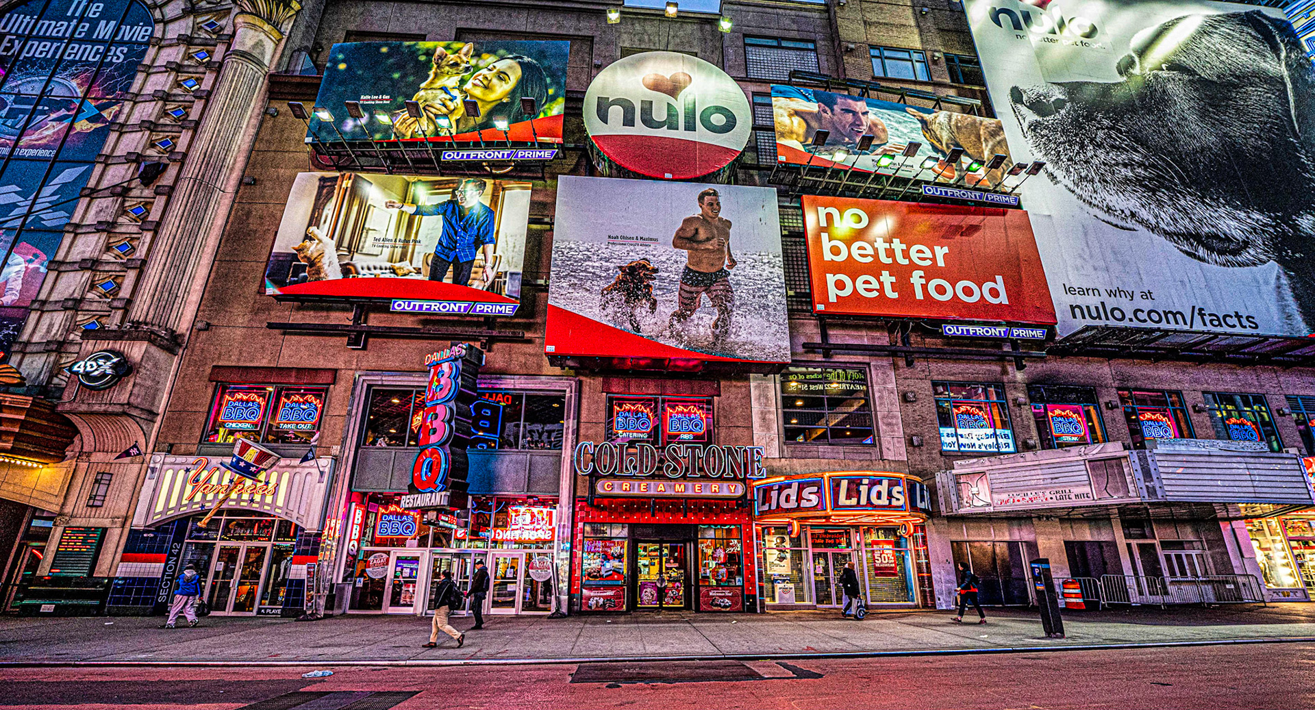 NYC was eerily empty!  There was a small amount of traffic and even less pedestrians out and about.Following the Keep Your Distance Protocol I shot mostly from inside the car.  Additional Photos To FollowIf You Like What You See Please Follow Me !#NotYourAvgPhotoJoeFollow @notyouravgjoeFollow @notyouravgjoe.neon#MadeWithPlatypodAll Right ReservedAll Images © Joe Pellicone, Images may be shared on social media with credit. For information about Prints or Commercial use of these images, please message me or email NotYourAvgPhotoJoe@gmail.com#goandcapturethelight#just_newyork#citybestviews#newyork_bestshots#new_yore_house#ilove_newyork#urbangathering#city.squad#nyc#nyc_pictures#likenewyorkcity#gallery_photogroup#globalcapture#thecoolmagazine#illGrammers#royalsnappingartists#illegalvisuals#heatercentral#moodygrams#thevisualcollective#nbcnewyork#visitnewyork#bhphoto#nycgo#thediscoverer