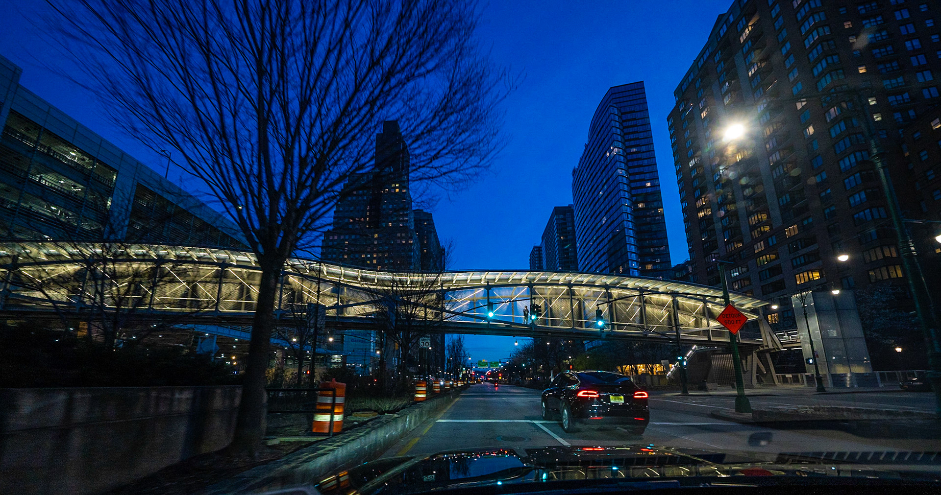 NYC Unlike you have seen it ever before.Many empty streets and very light foot traffic due to Covid-19If You Like What You See Please Follow Me !#NotYourAvgPhotoJoeFollow @notyouravgjoeFollow @notyouravgjoe.neon#MadeWithPlatypodAll Right ReservedAll Images © Joe Pellicone, Images may be shared on social media with credit. For information about Prints or Commercial use of these images, please message me or email NotYourAvgPhotoJoe@gmail.com#coronavirusnyc#manhattan #nyc #newyork #newyorkcity #brooklyn #queens #bigapple #harlem #newyorker #photooftheday #timessquare#nycphotographer #city #streetphotography #nycity #nycprimeshot #iloveny #midtown #newyorklife #skyline #ilovenyc #nyclife #travelphotography #thebigapple #jfk #jfkairport