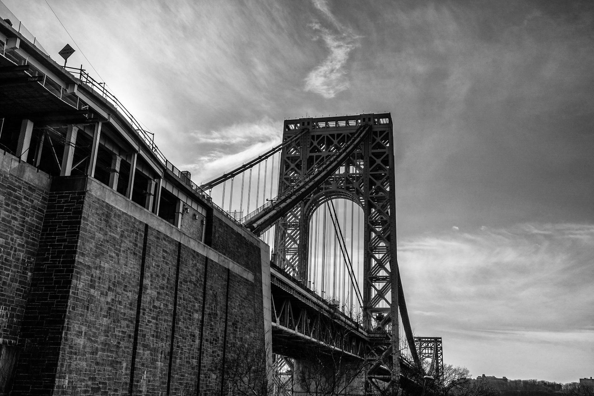Happy Birthday George Washington Bridge! The world's busiest Bridge was dedicated on October 24, 1931If You Like What You See Please Follow Me !#NotYourAvgPhotoJoeFollow @notyouravgjoeFollow @notyouravgjoe.neon#MadeWithPlatypodAll Right ReservedAll Images © Joe Pellicone, Images may be shared on social media with credit. For information about Prints or Commercial use of these images, please message me or email NotYourAvgPhotoJoe@gmail.com#coronavirusnyc#manhattan #nyc #newyork #newyorkcity #brooklyn #queens #bigapple #harlem #newyorker #photooftheday #timessquare#nycphotographer #city #streetphotography #nycity #nycprimeshot #iloveny #midtown #newyorklife #skyline #ilovenyc #nyclife #travelphotography #thebigapple #jfk #jfkairport