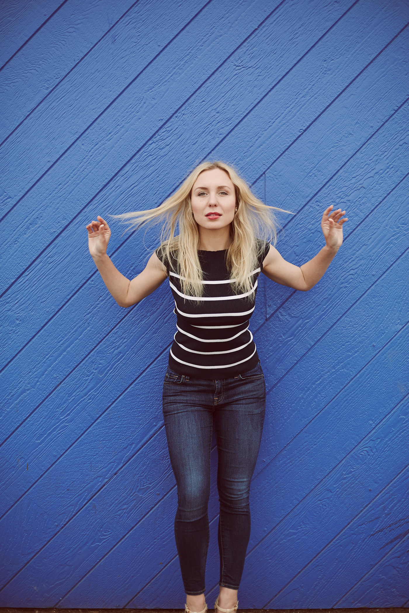 Pretty German Woman at Santa Monica Beach.  Photo by Modern Human