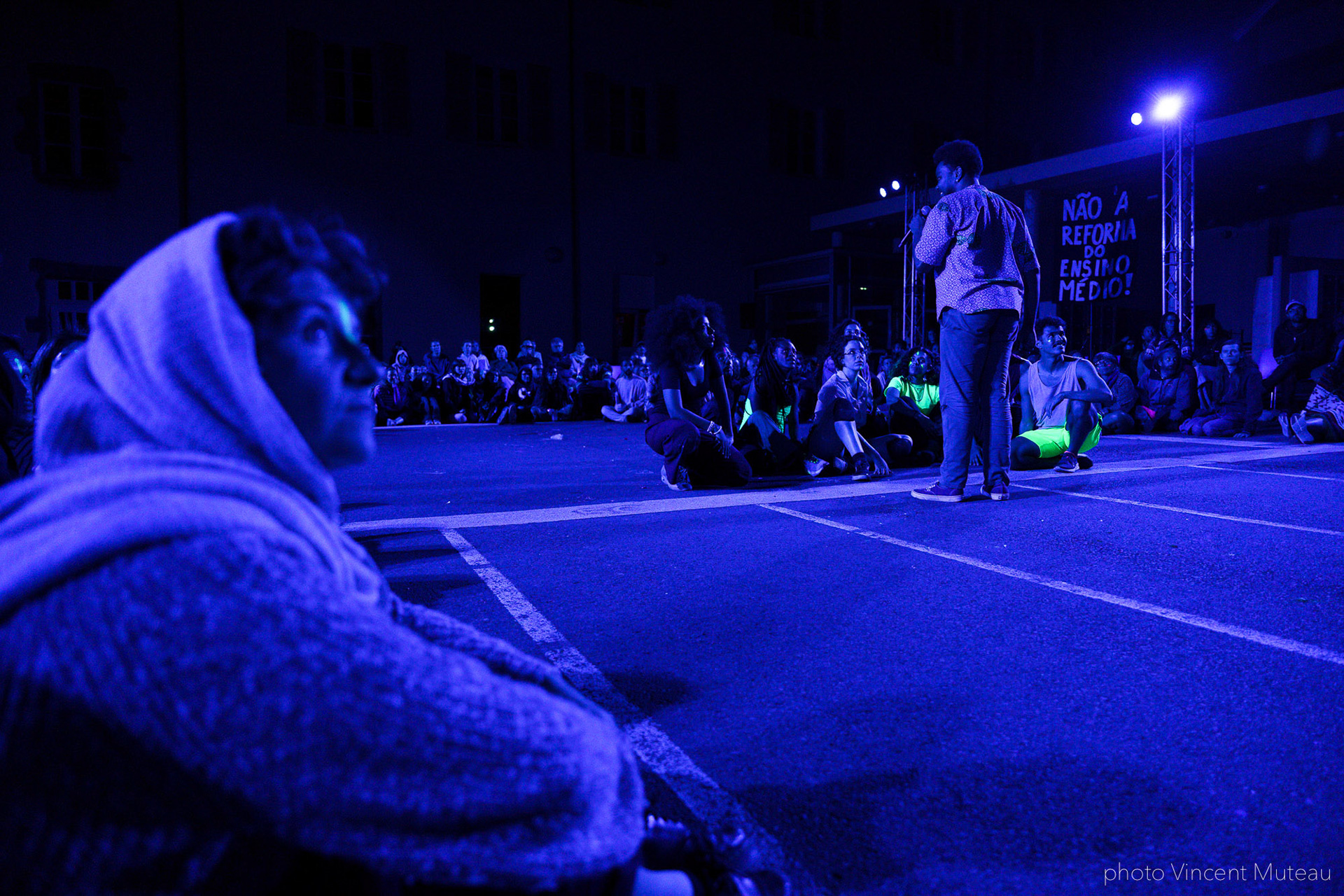 coletivA Ocupação_Quando Quebra Queima