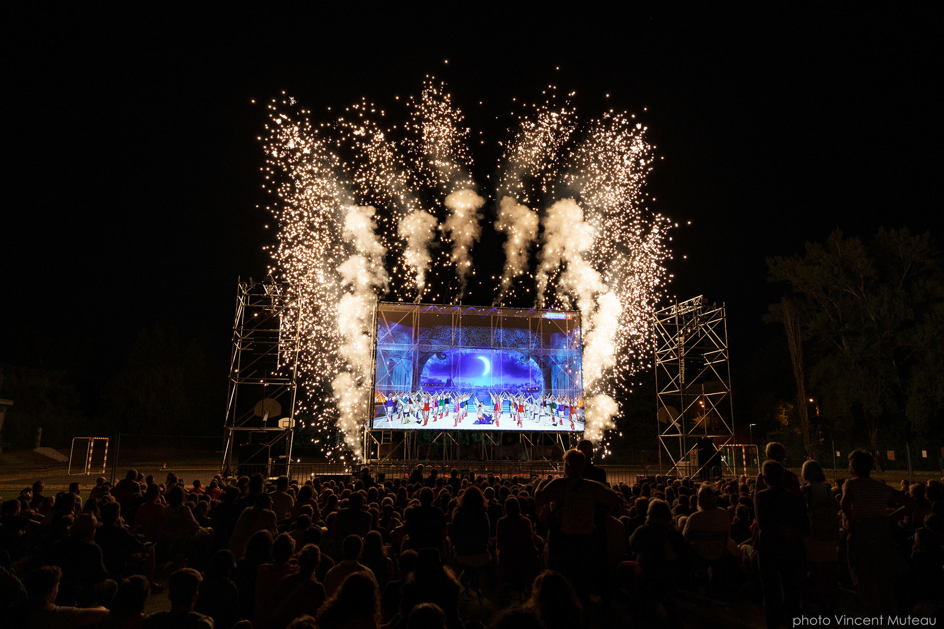 PAL/SECAM_Combustion