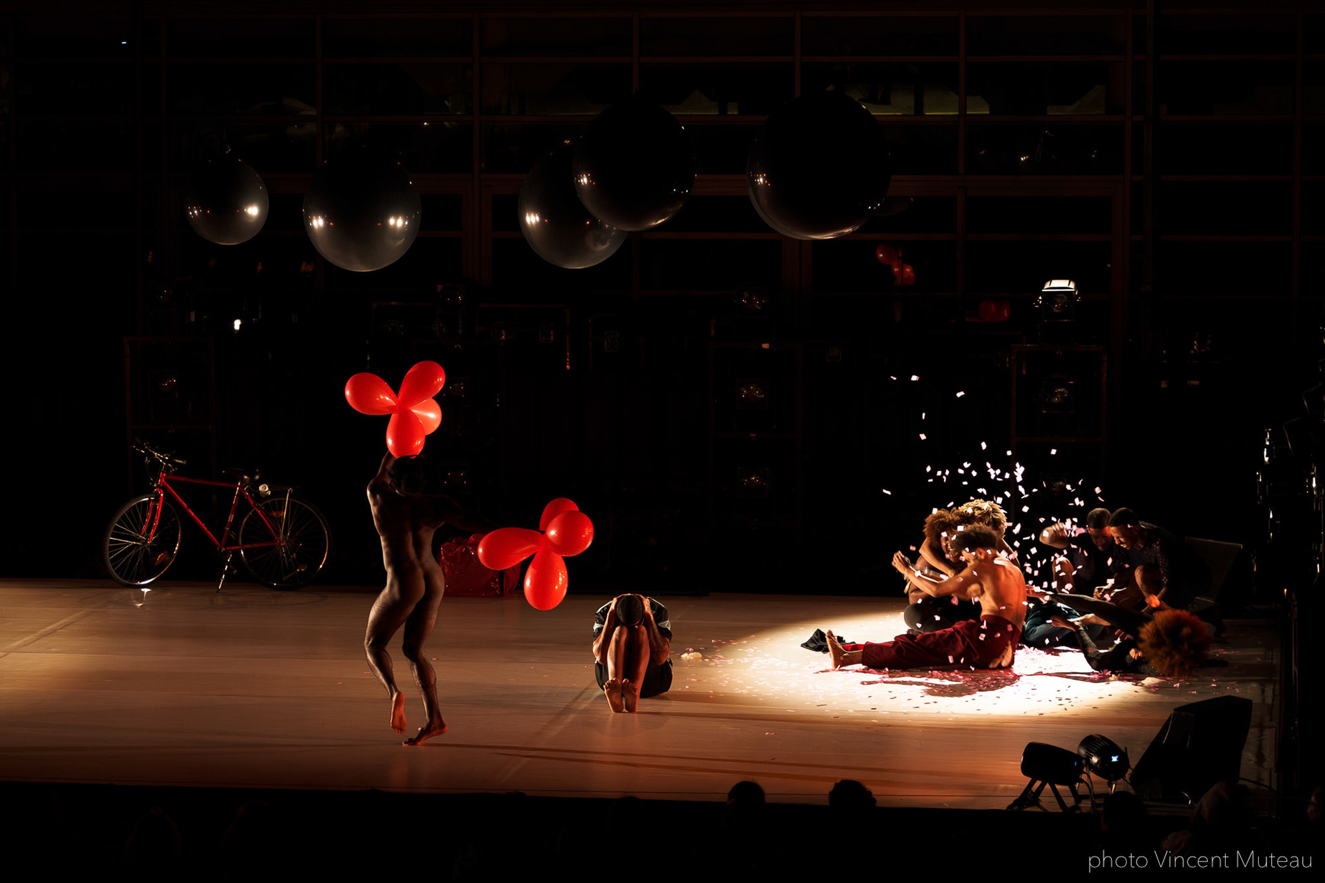 Alice Ripoll - Cia Suave_ZONA FRANCA