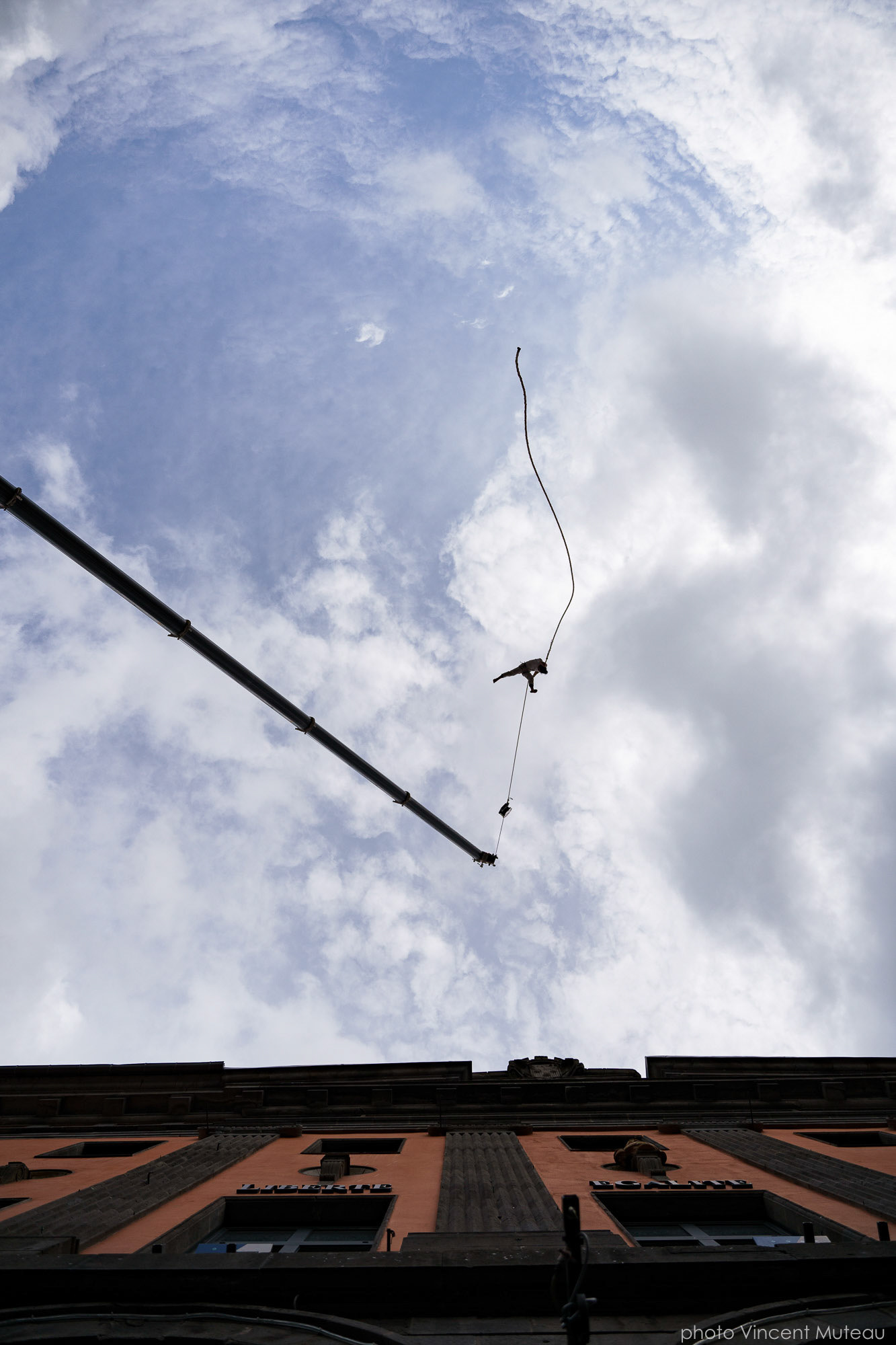 A PERSON;S_SU:M (Breath)