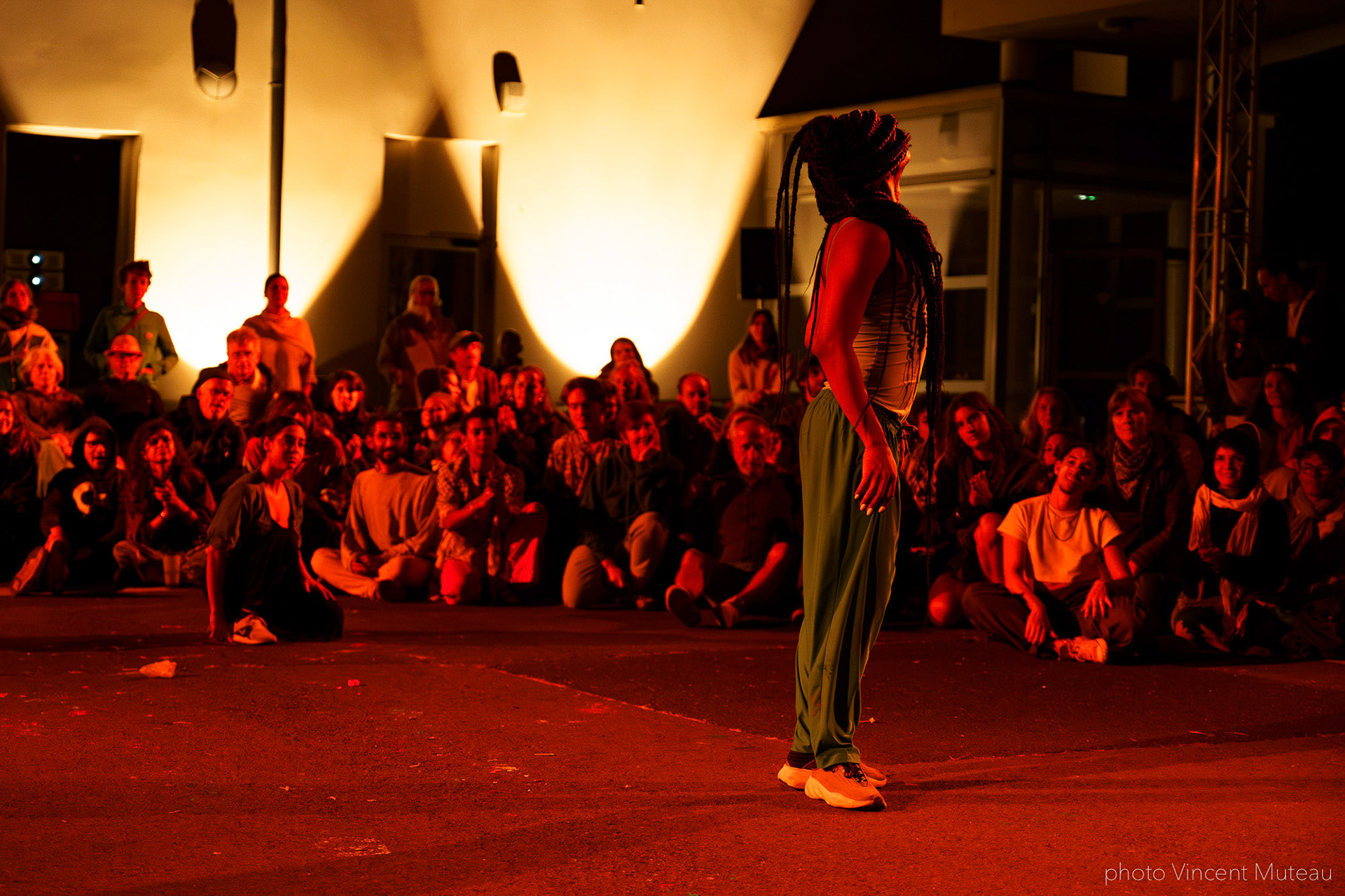 coletivA Ocupação_Quando Quebra Queima