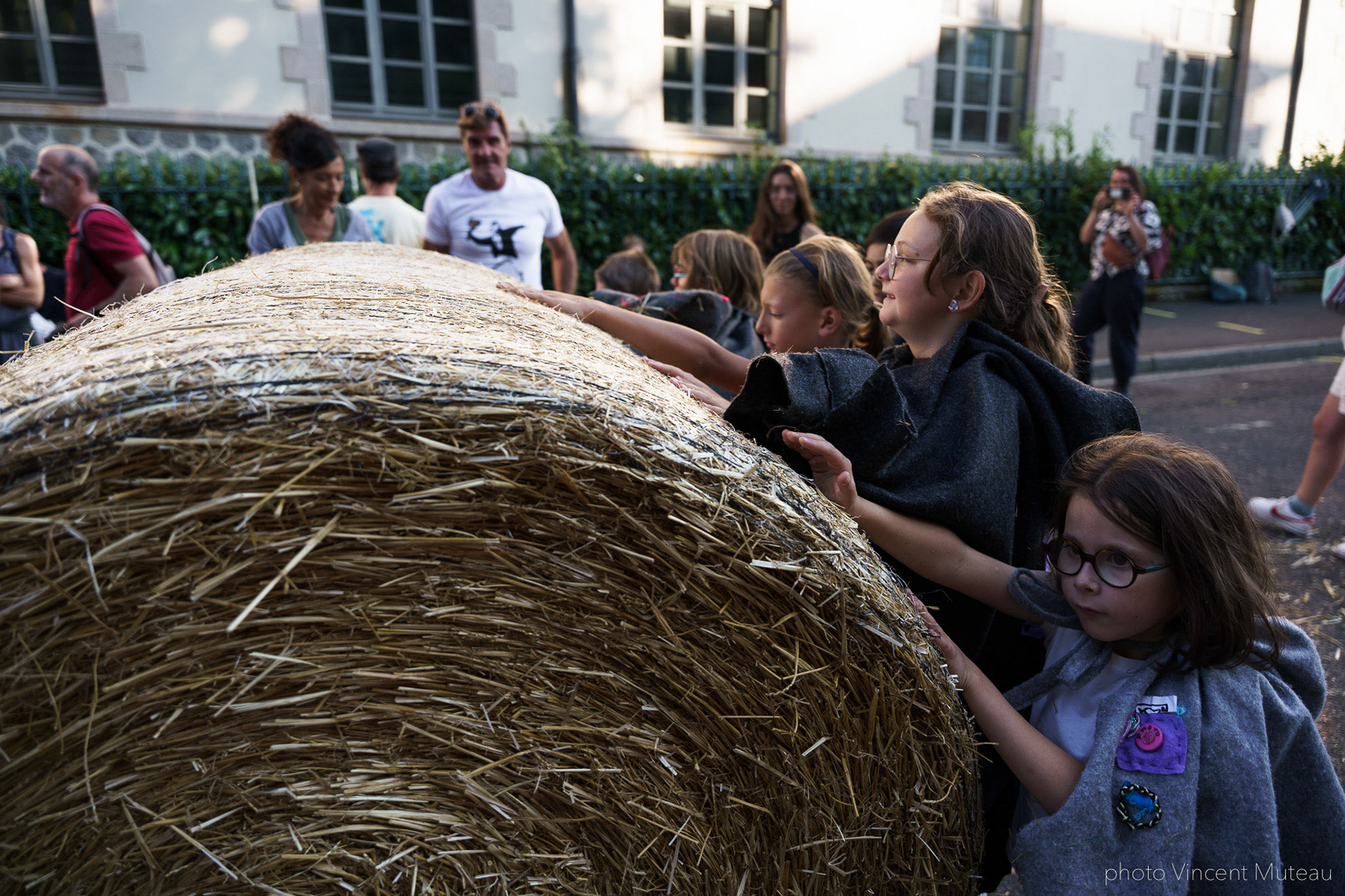 L’Amicale – Julien Fournet_L’Enfance majeure