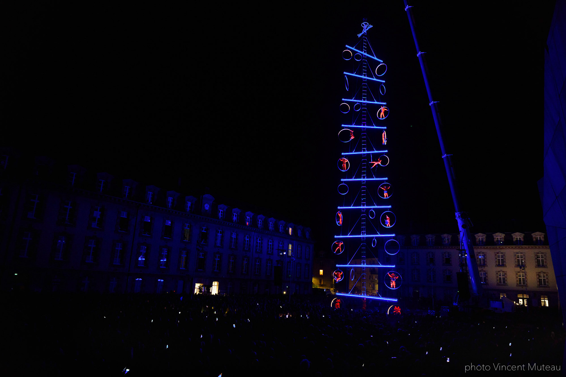 Transe Express_A.D.N. Odyssée Verticale