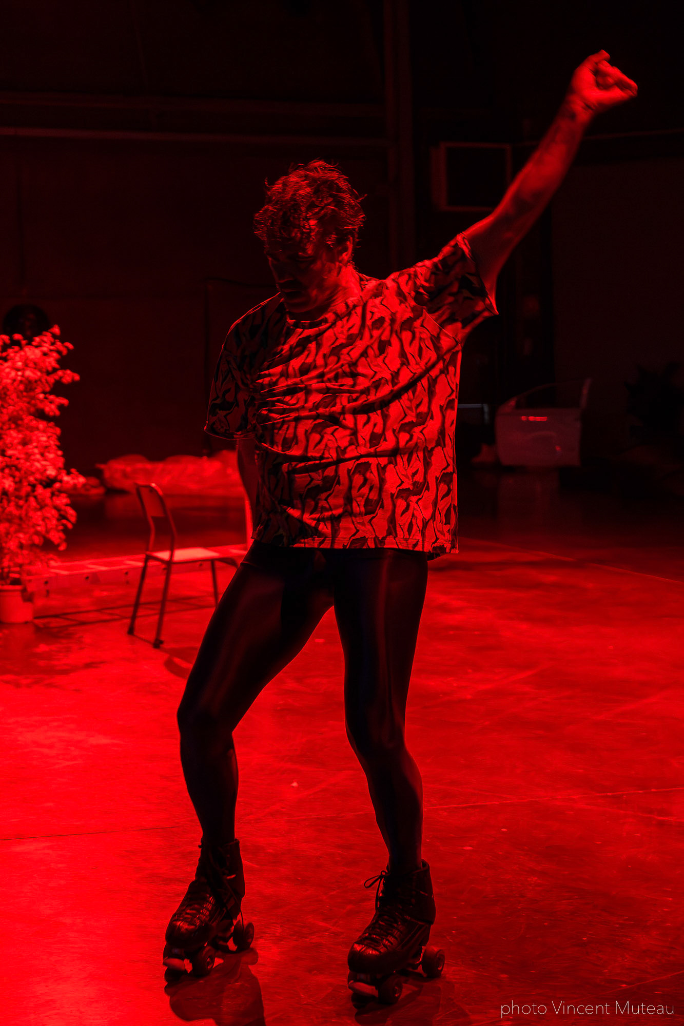 Renato Linhares Má-Criação_SHAMPOO