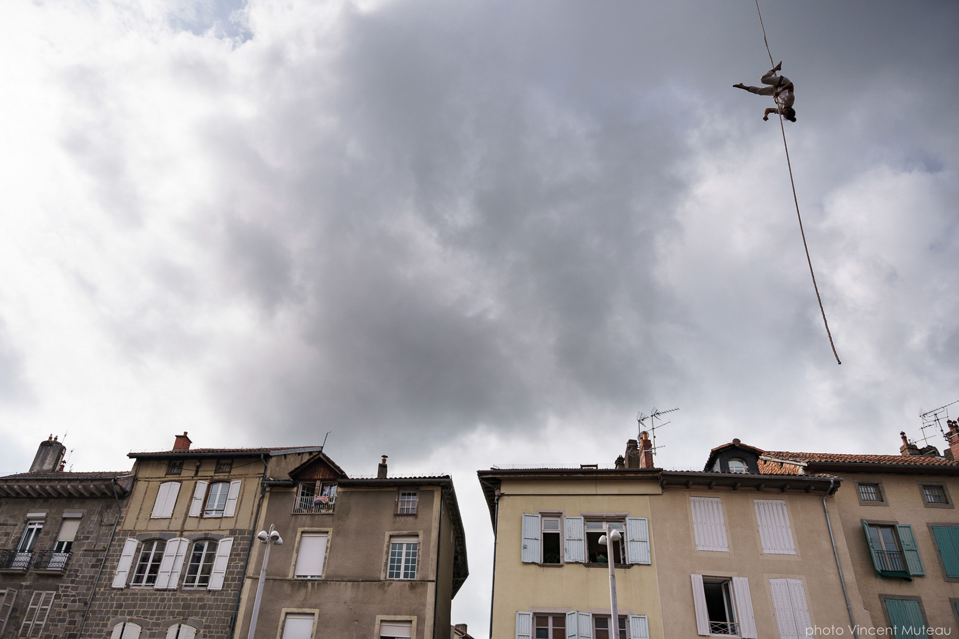 A PERSON;S_SU:M (Breath)