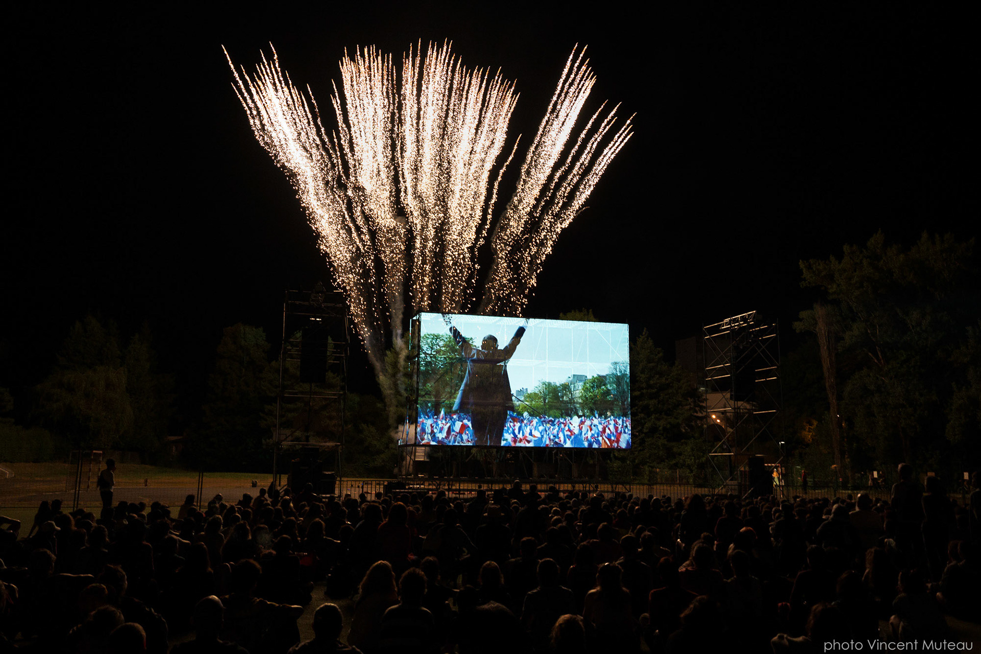 PAL/SECAM_Combustion