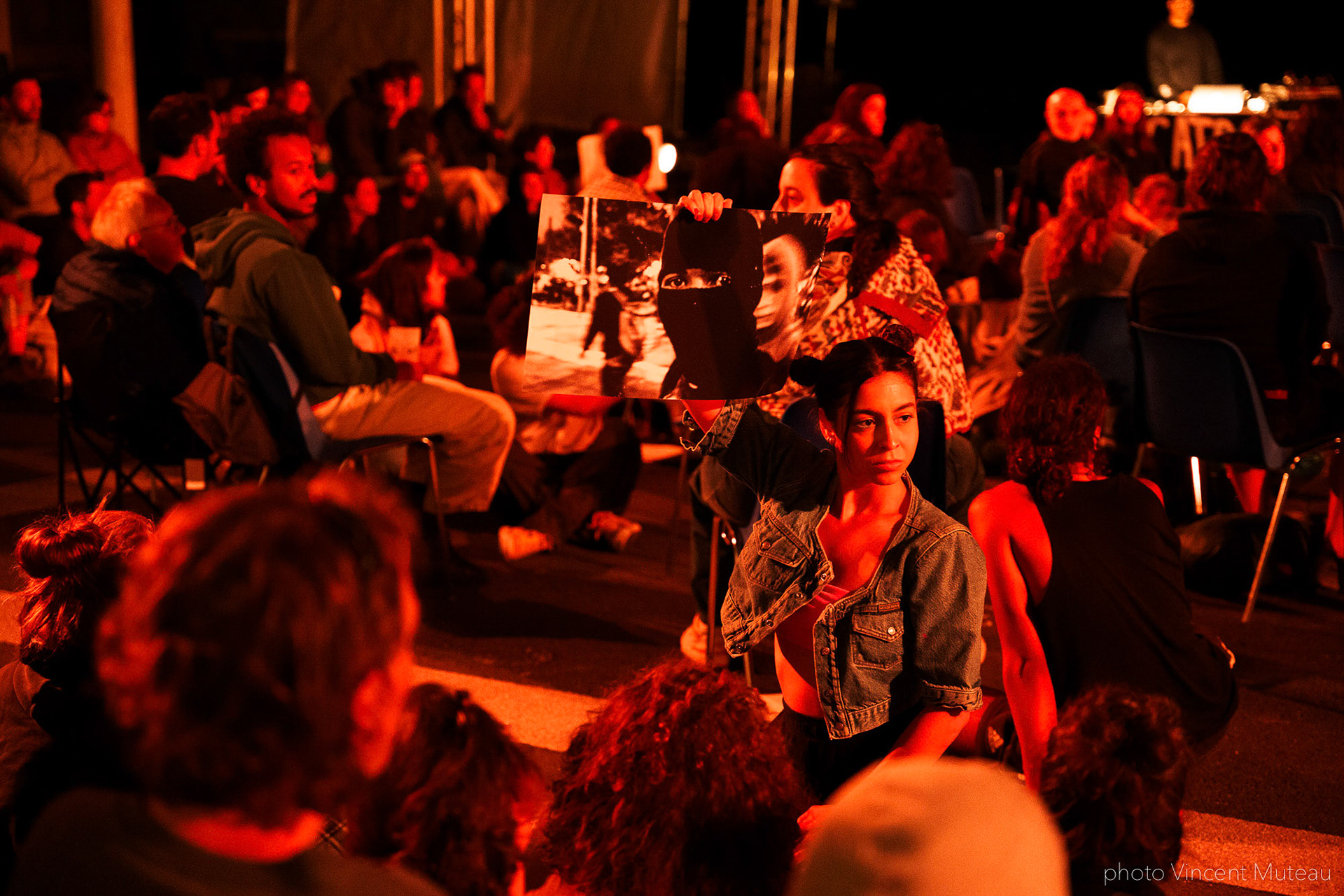 coletivA Ocupação_Quando Quebra Queima