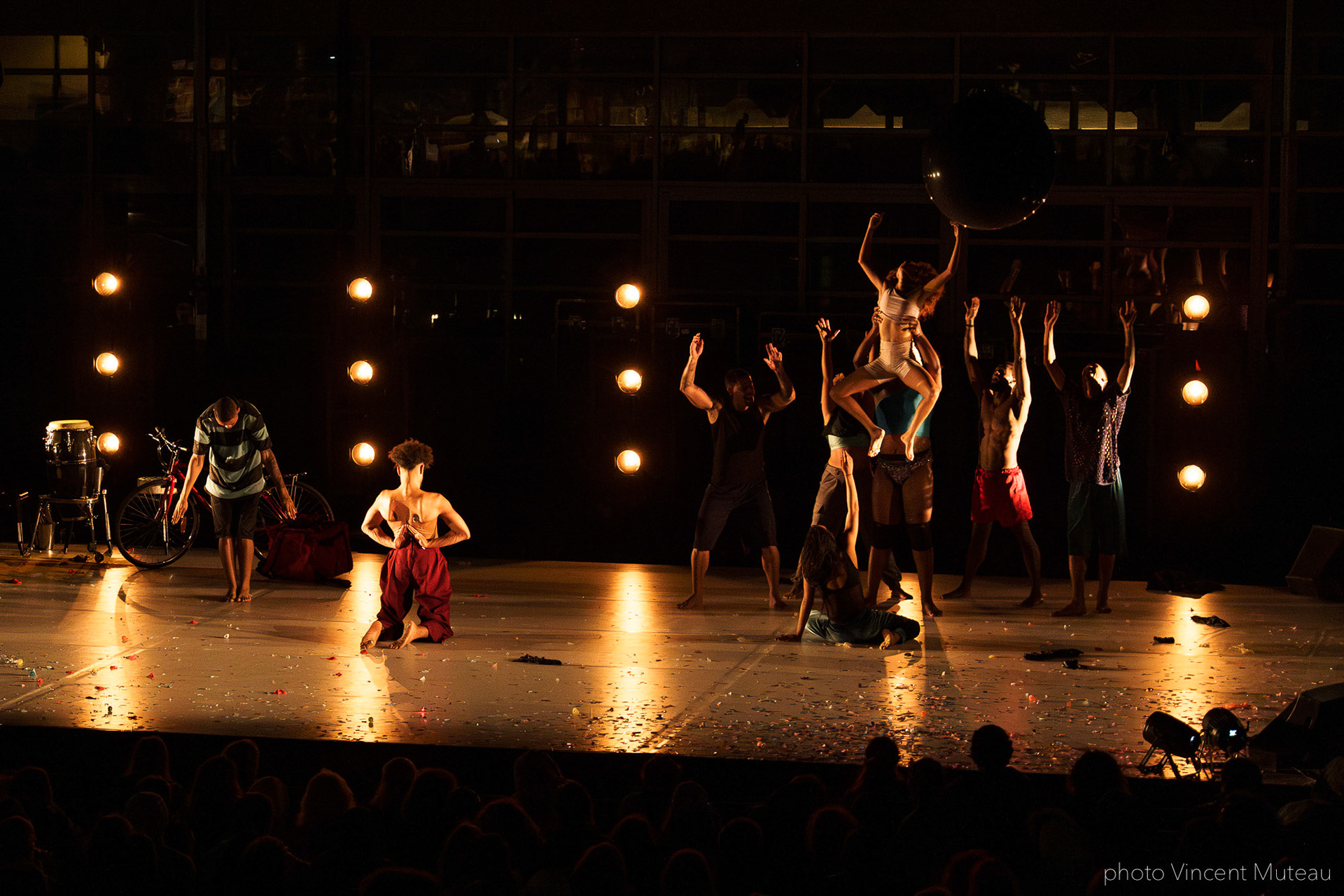 Alice Ripoll - Cia Suave_ZONA FRANCA