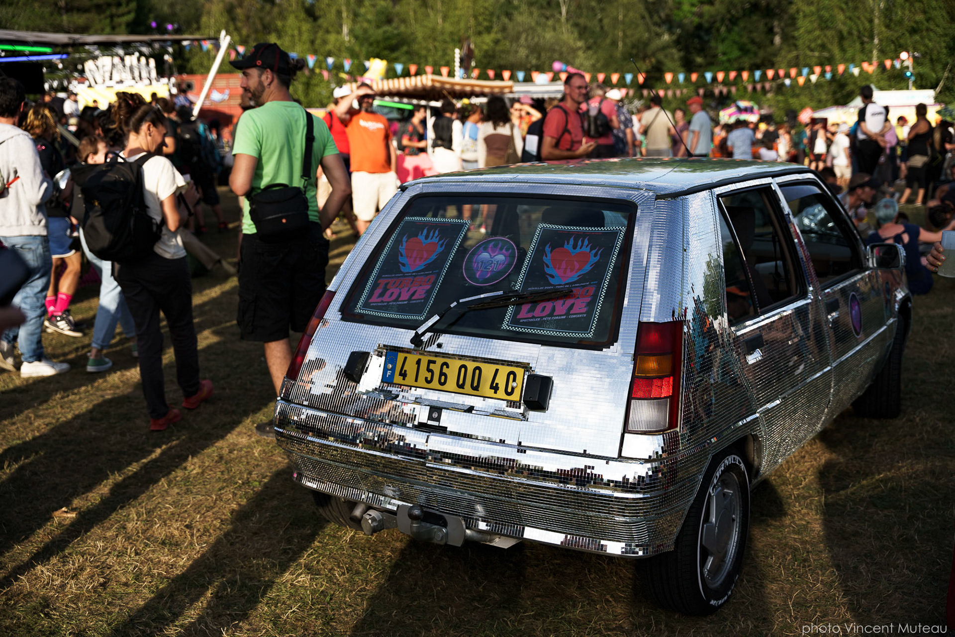 cies de passage_Turbo Love_Toto Black et Les moutons électriques