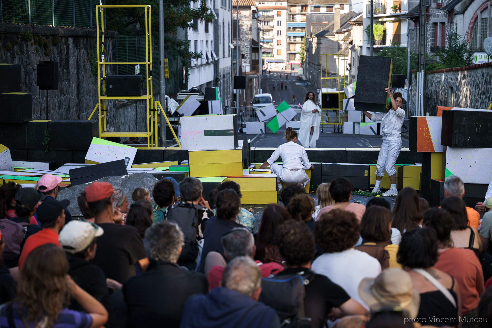 L’Amicale – Julien Fournet_L’Enfance majeure