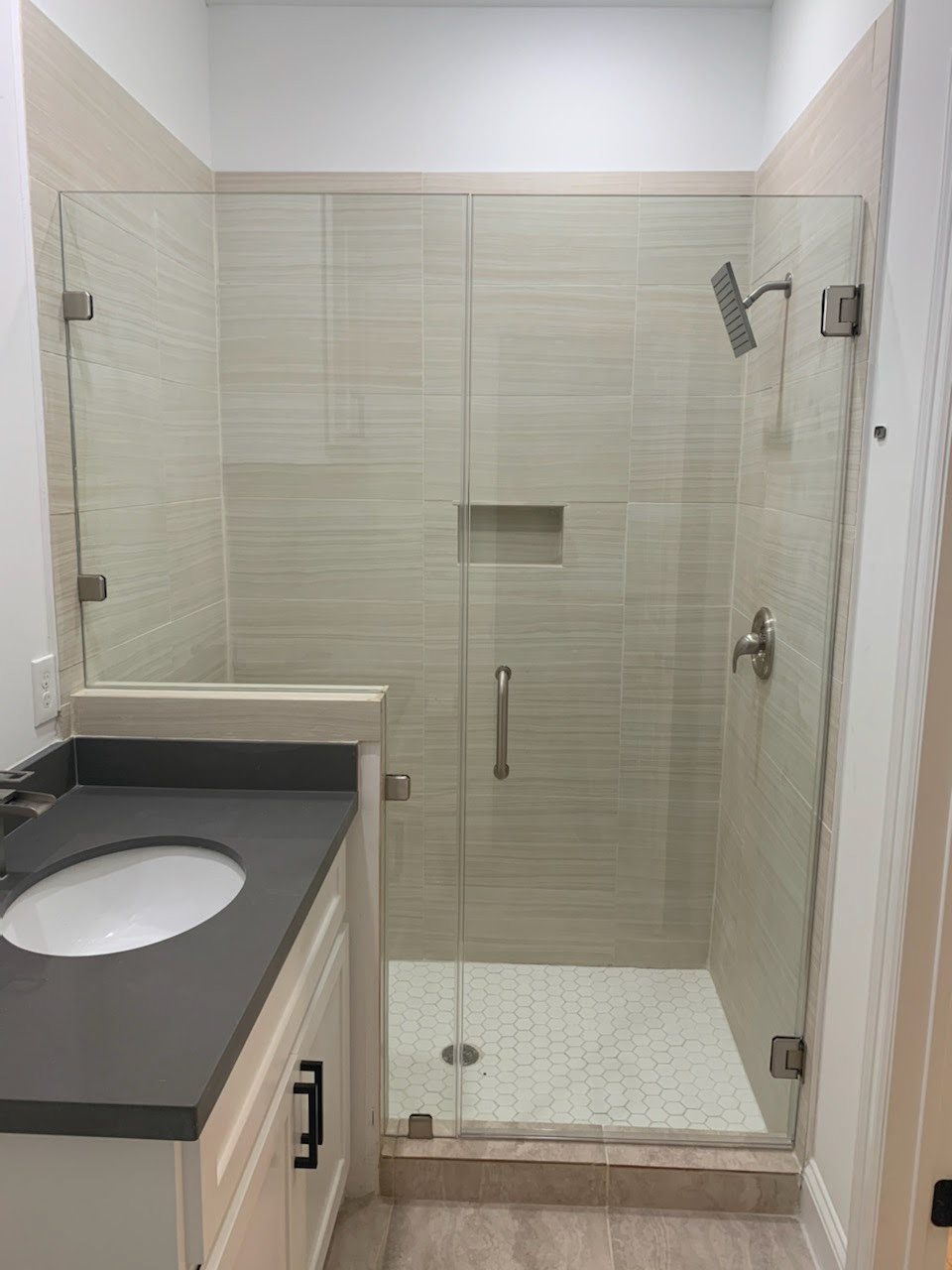 Same Day Frameless Shower Doors & Mirrors of Houston