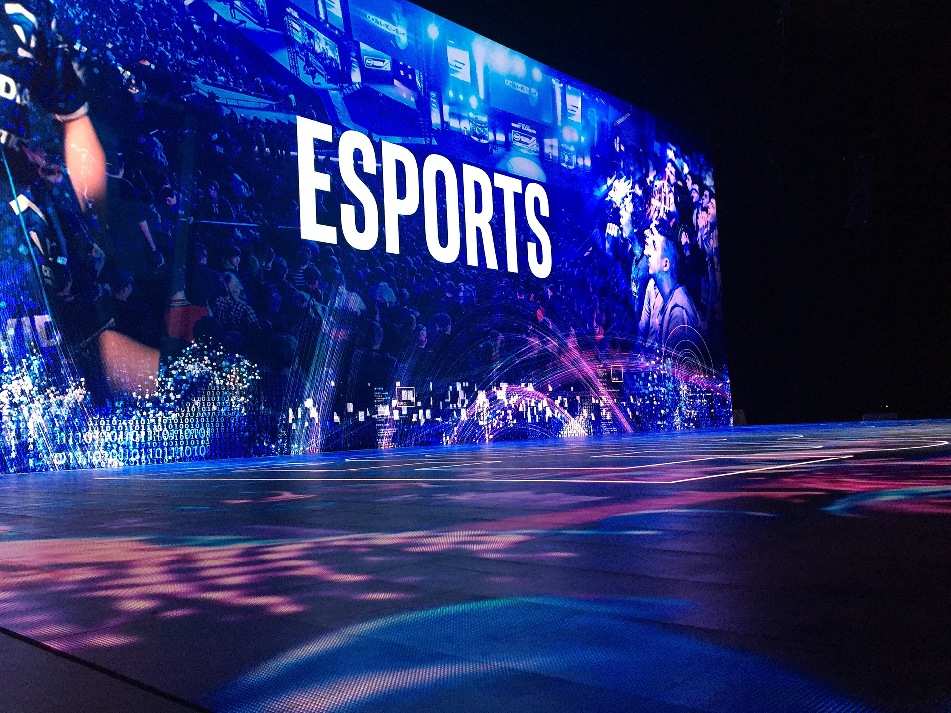 Visual Design, Typography & Animation from the Intel CES show
