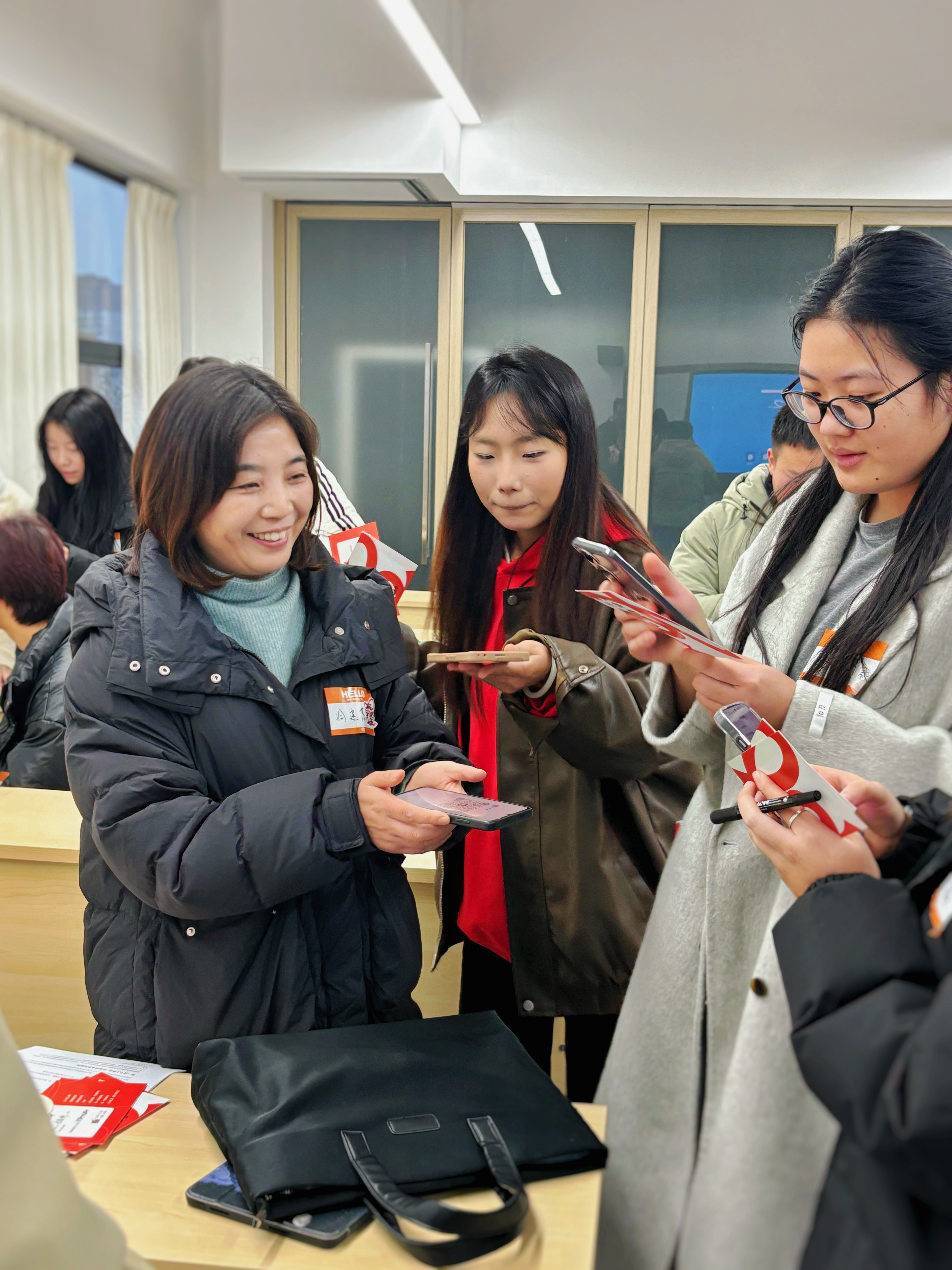 Pairs Making between Leaders & Students