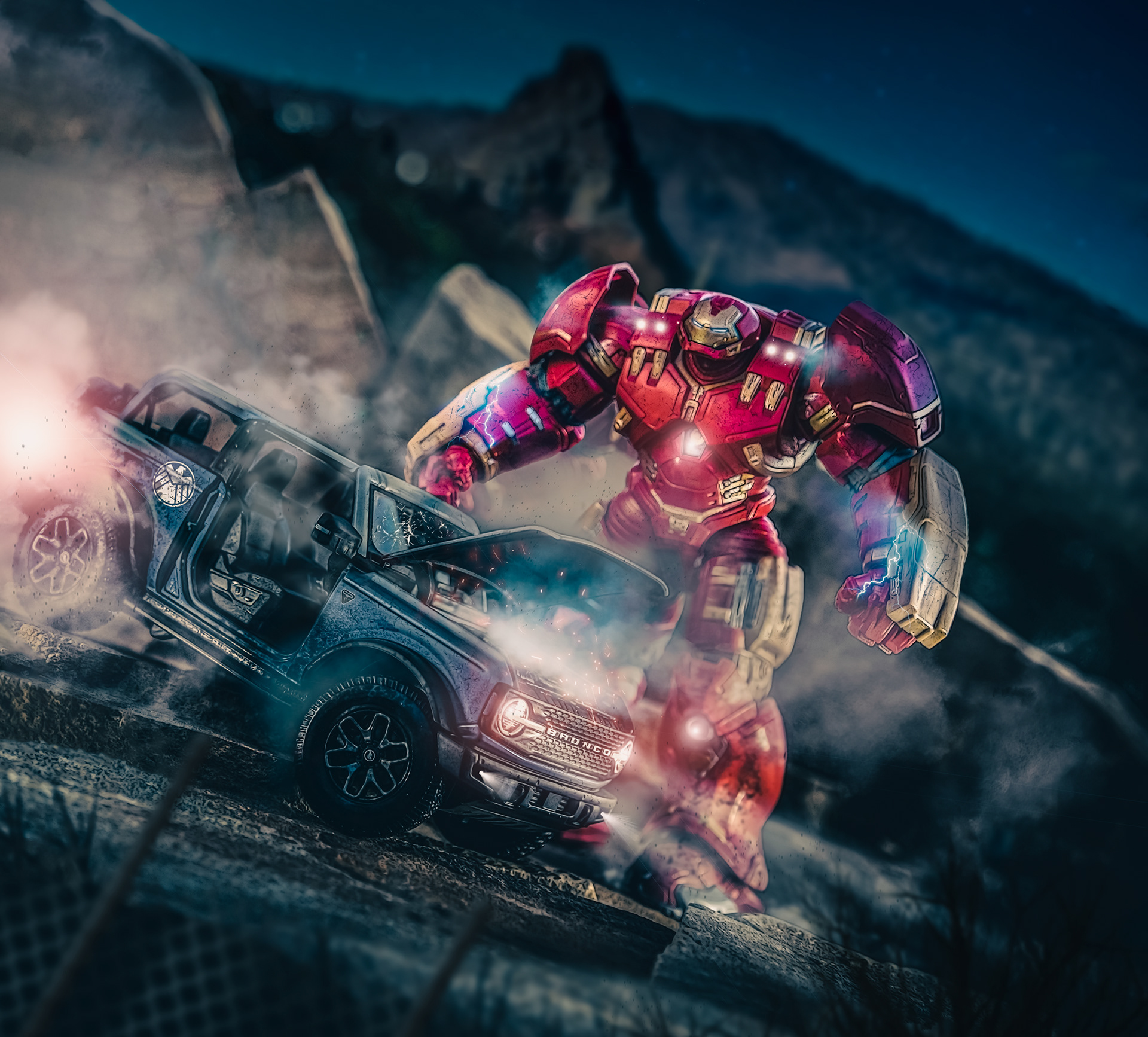 1:18 scale 2021 Ford Bronco Badlands Edition (Maisto) and 1:12 scale 2015 Marvel Legends Avengers Hulkbuster (Hasbro Build A Figure)