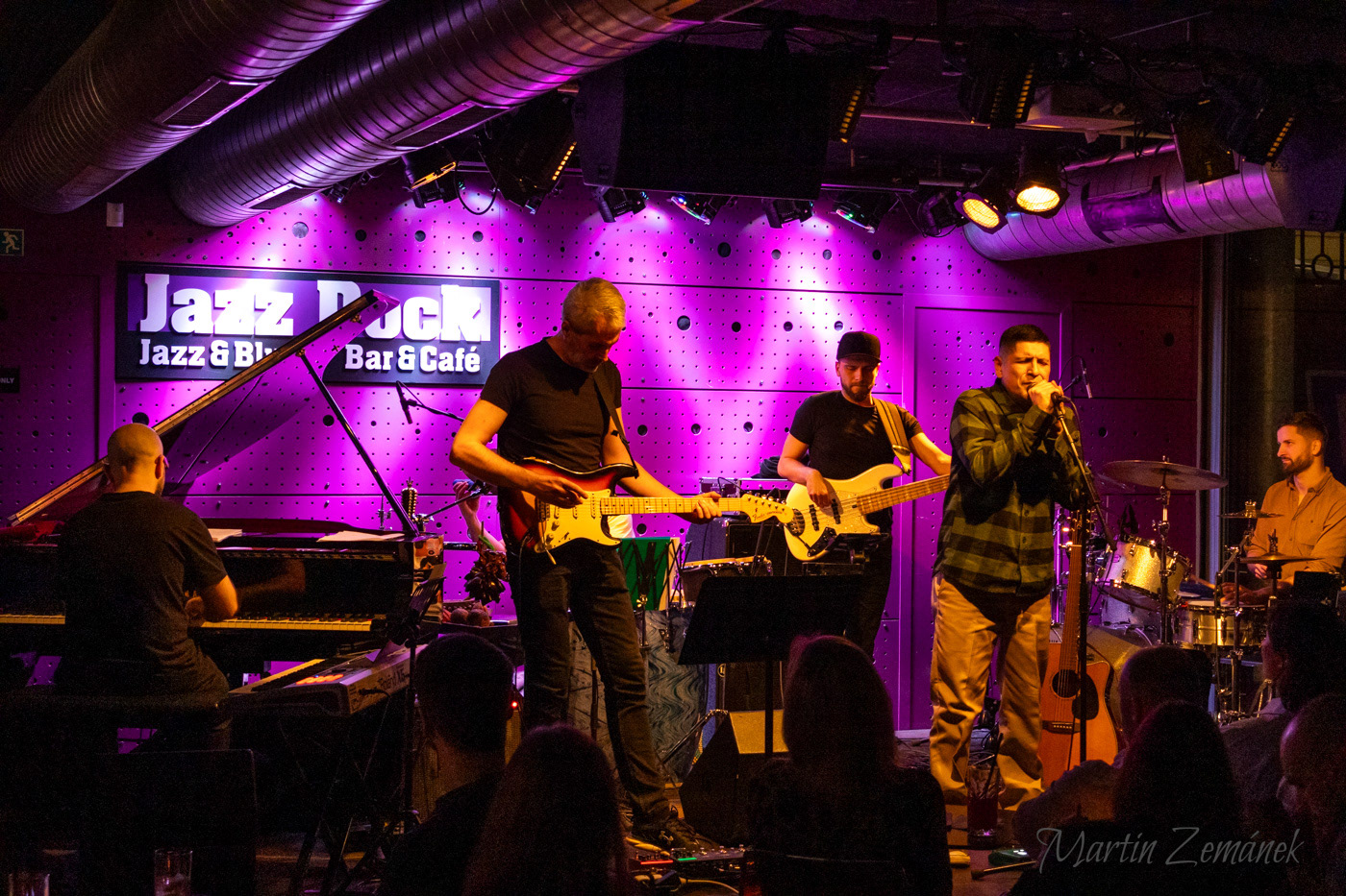 Jazz Dock - Jonathan Ramirez & Skeptemistic