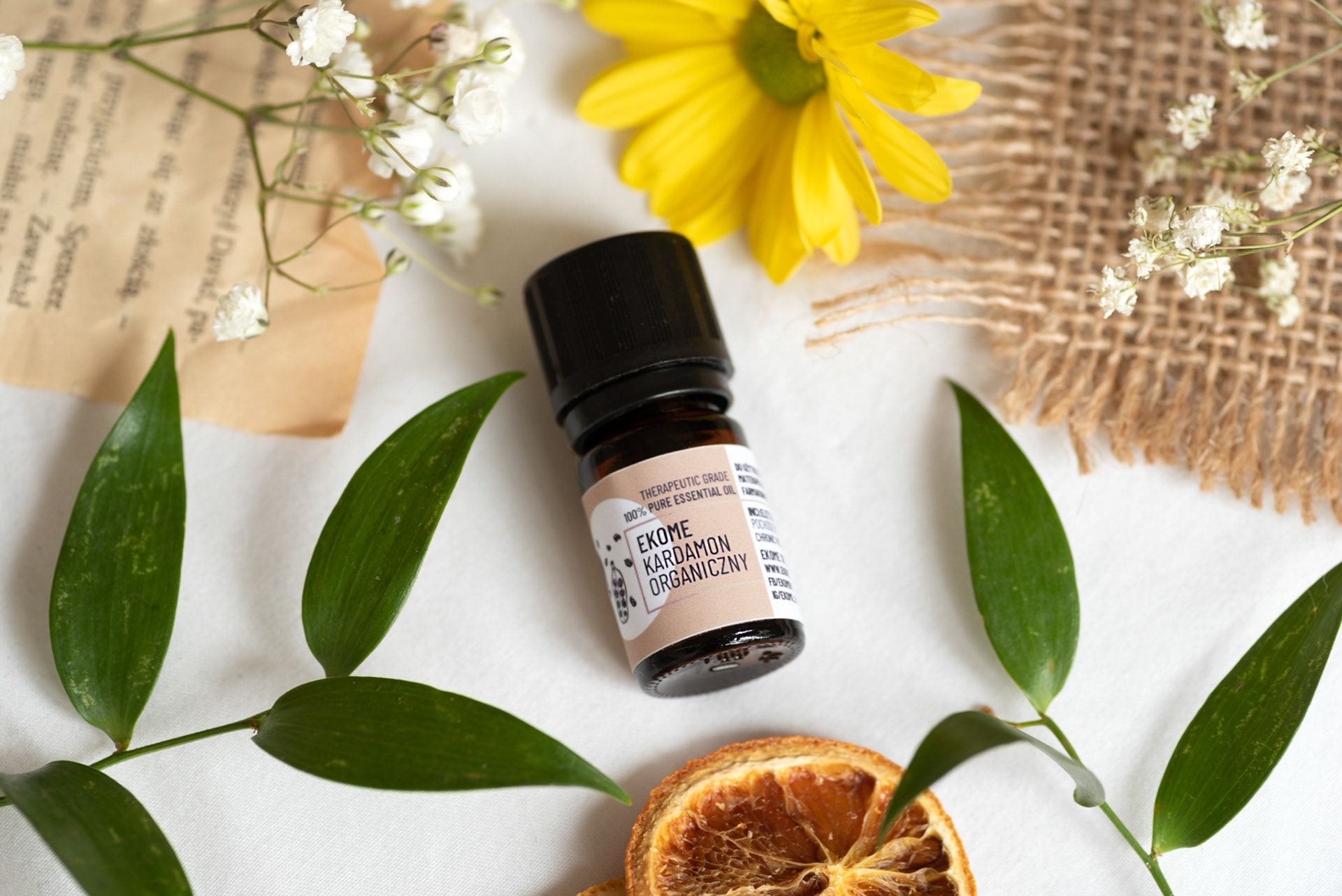 Sesja reklamowa | olejki naturalne Ekome | kardamon organiczny