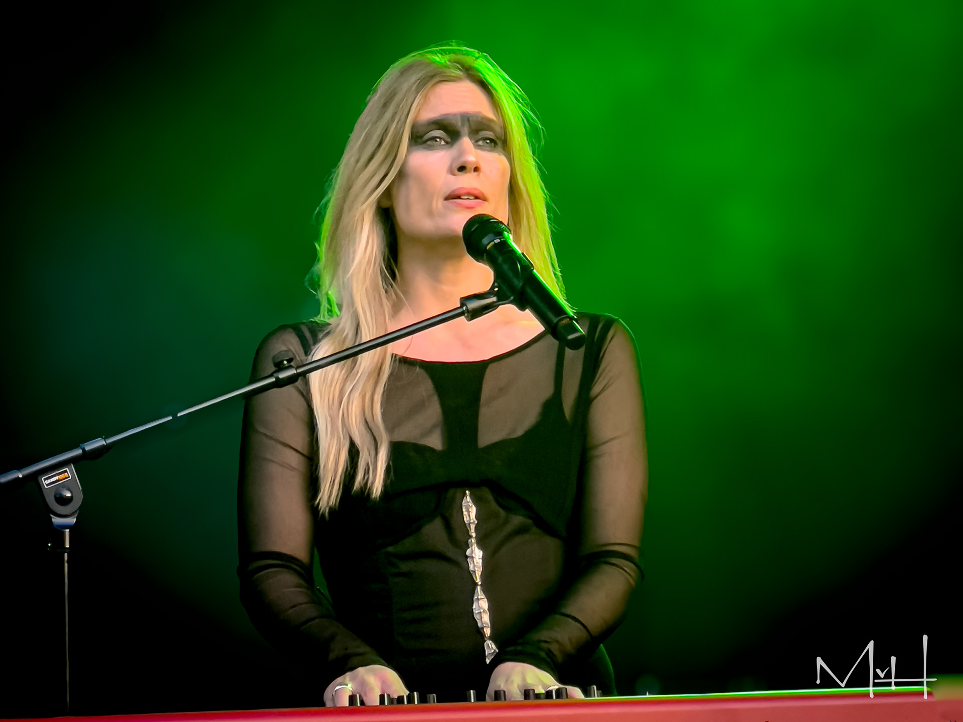 Myrkur