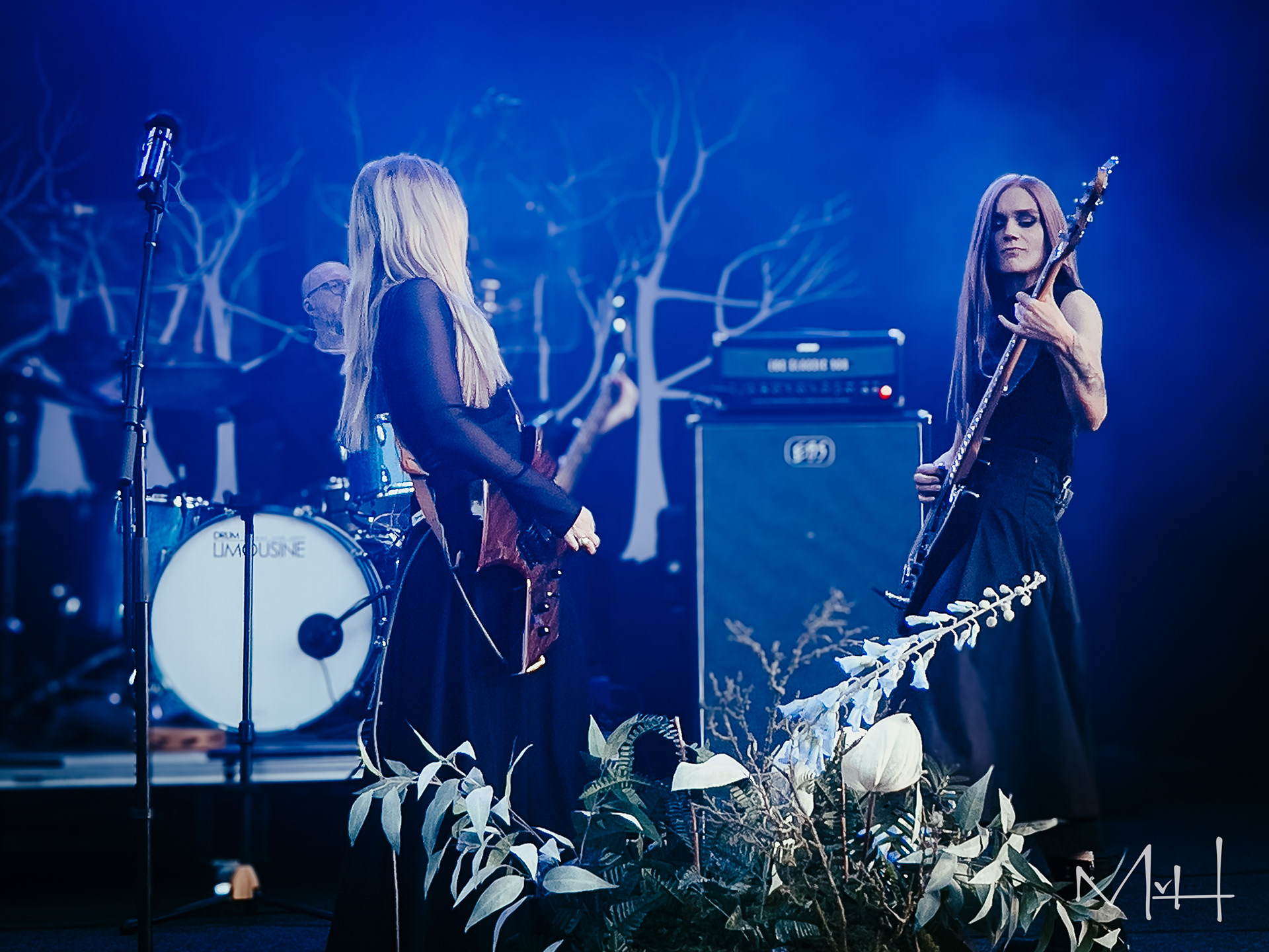Myrkur & Maja Shining