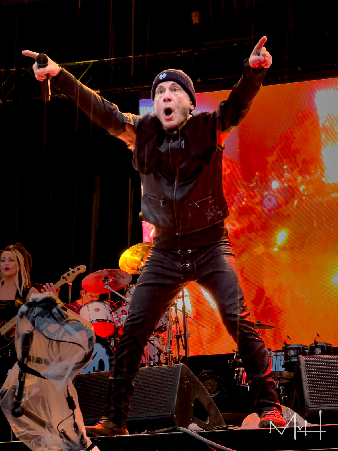 Bruce Dickinson