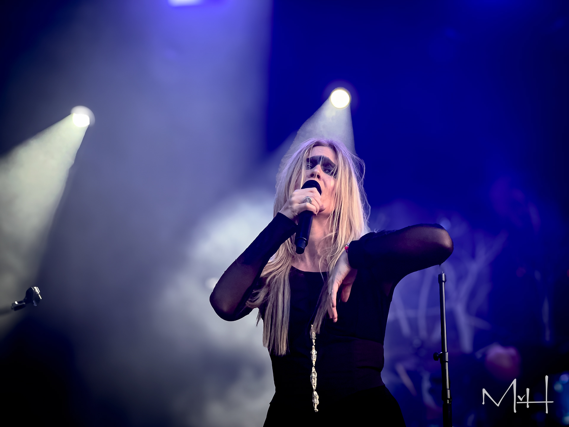 Myrkur