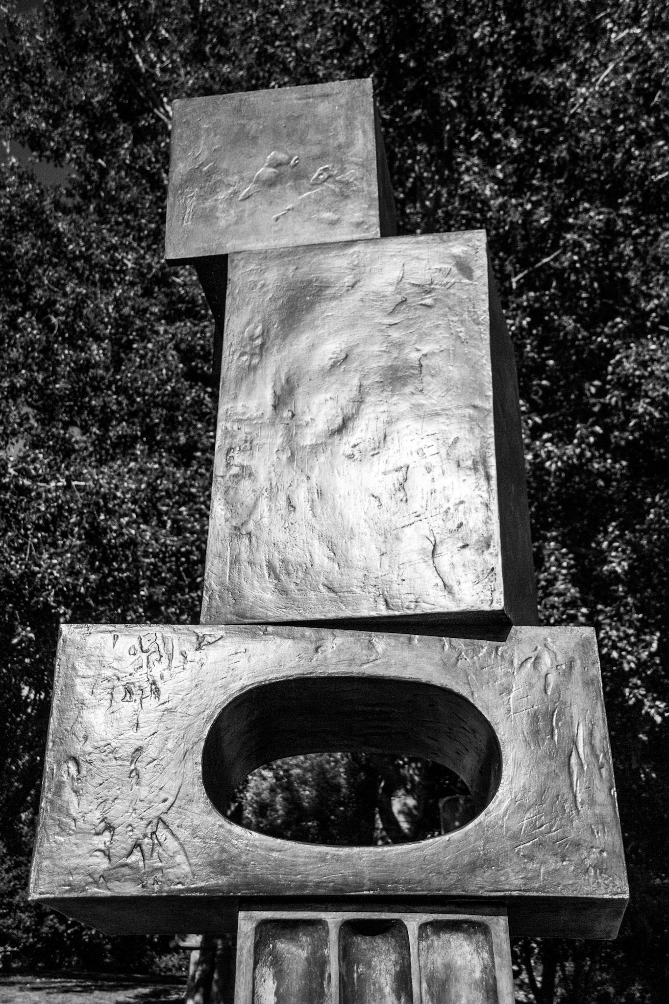 Mono Structure