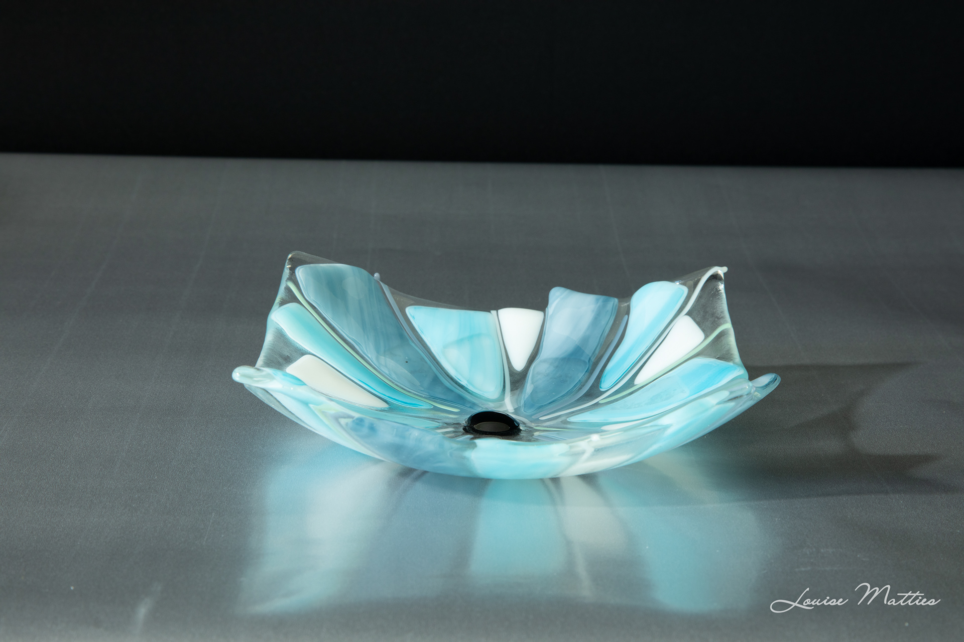 Blue flower dish (6"x6") - 1
