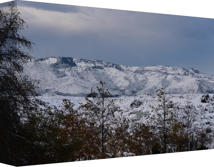 Rare Snowfall in City of Murrieta, CA (Dec. 31, 2014)