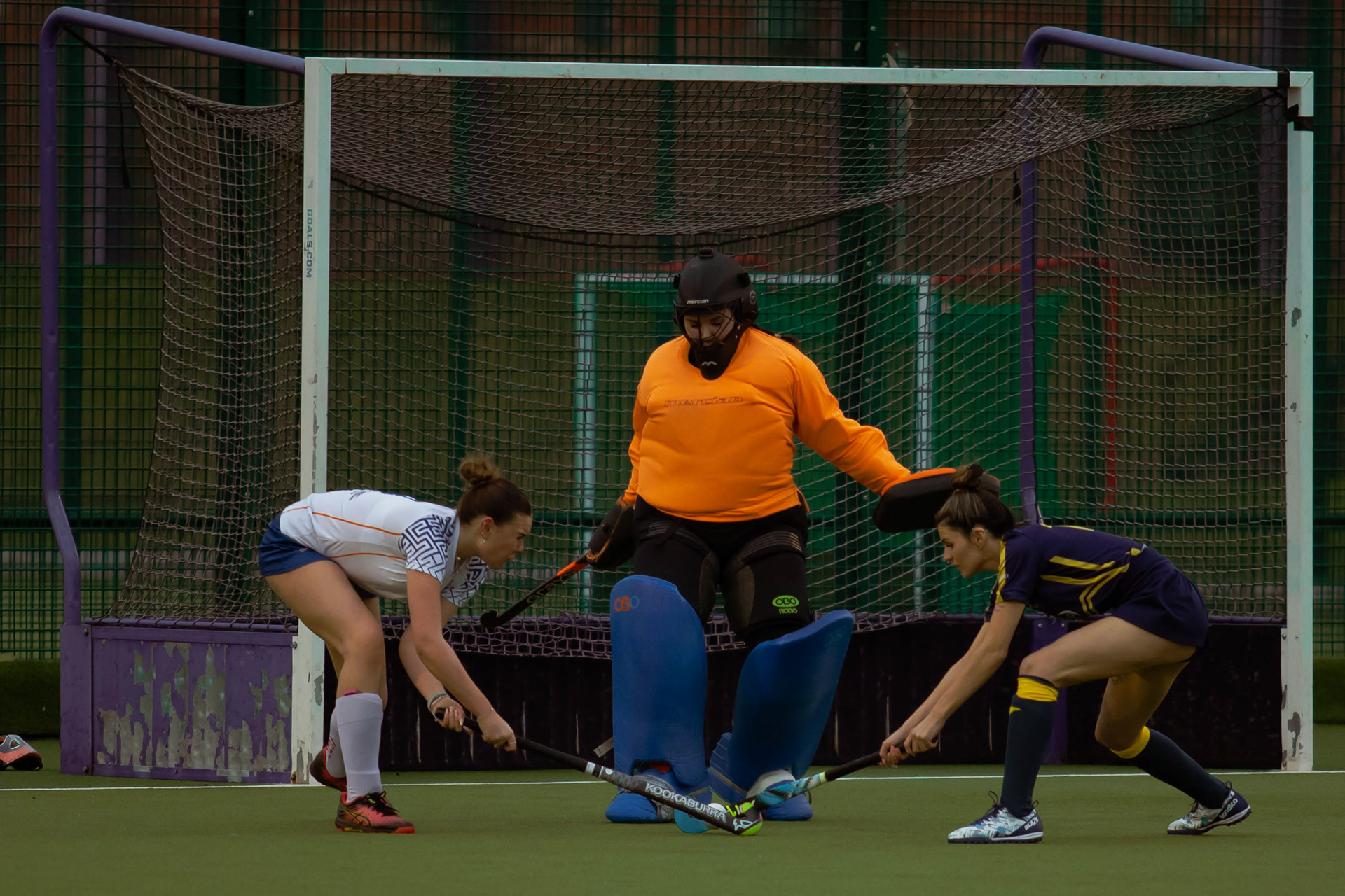 UNI OF SALFORD V MANCHESTER METROPOLITAN UNI