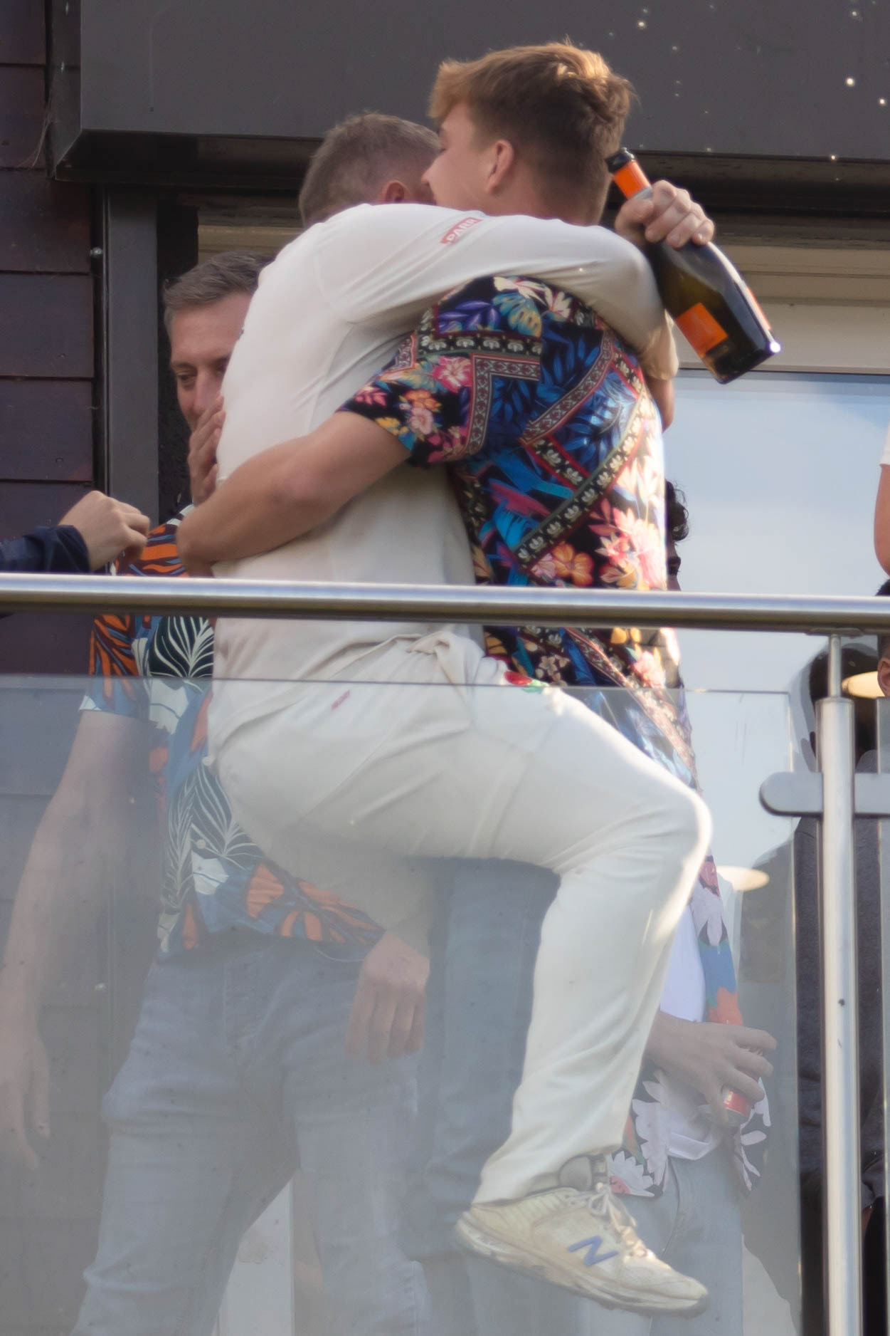 EDGWORTH CC V WOODBANK CC