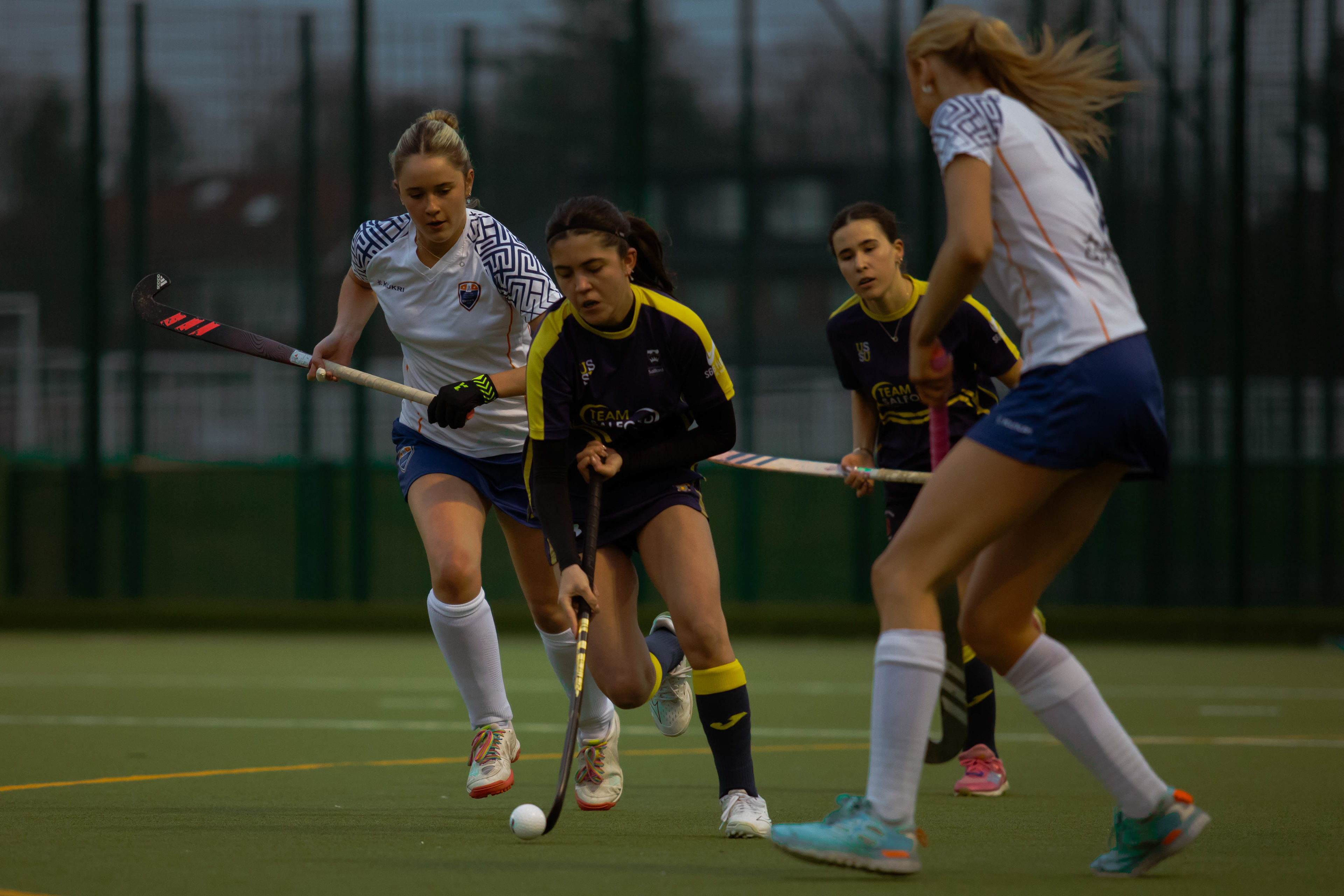 UNI OF SALFORD V MANCHESTER METROPOLITAN UNI