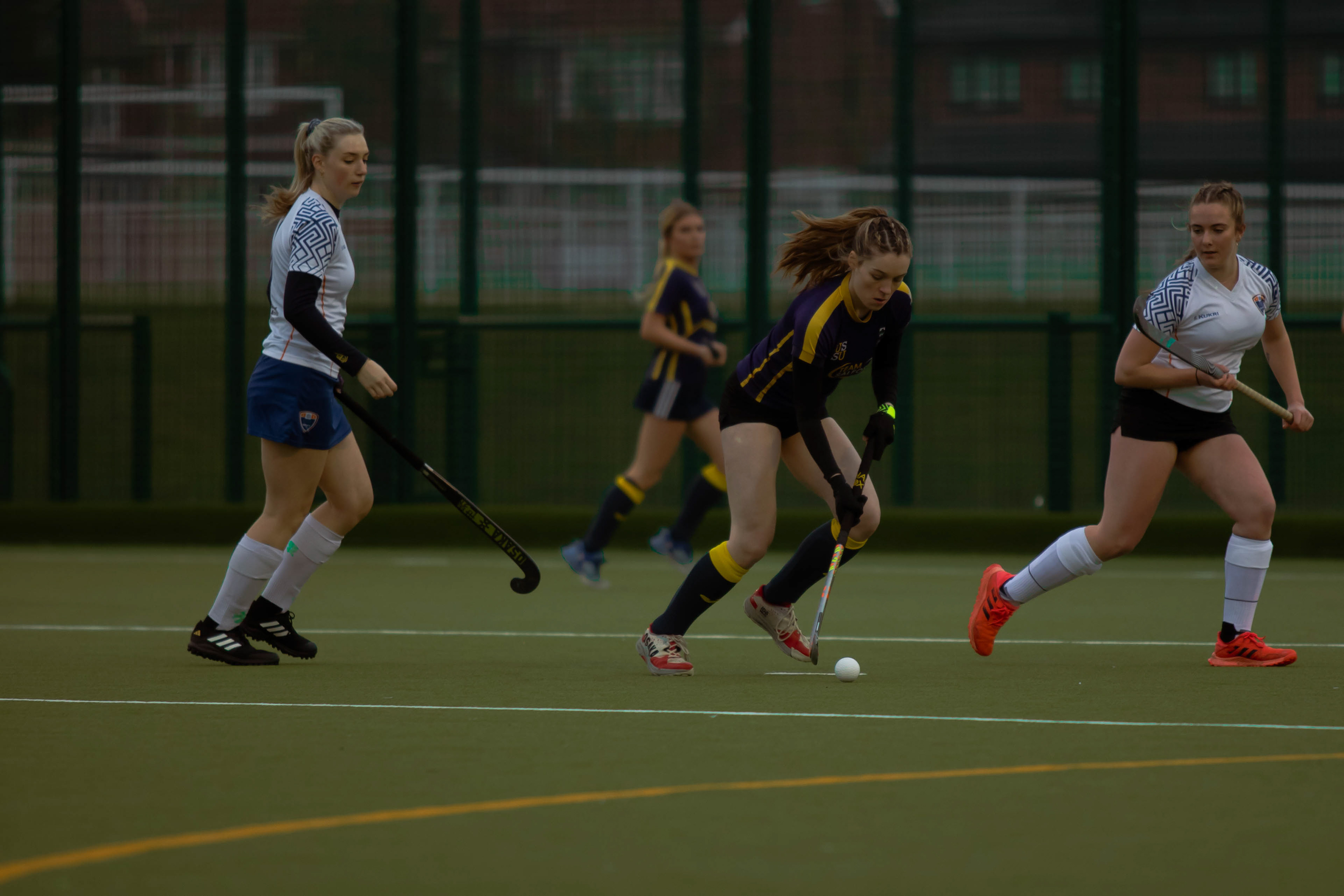 UNI OF SALFORD V MANCHESTER METROPOLITAN UNI