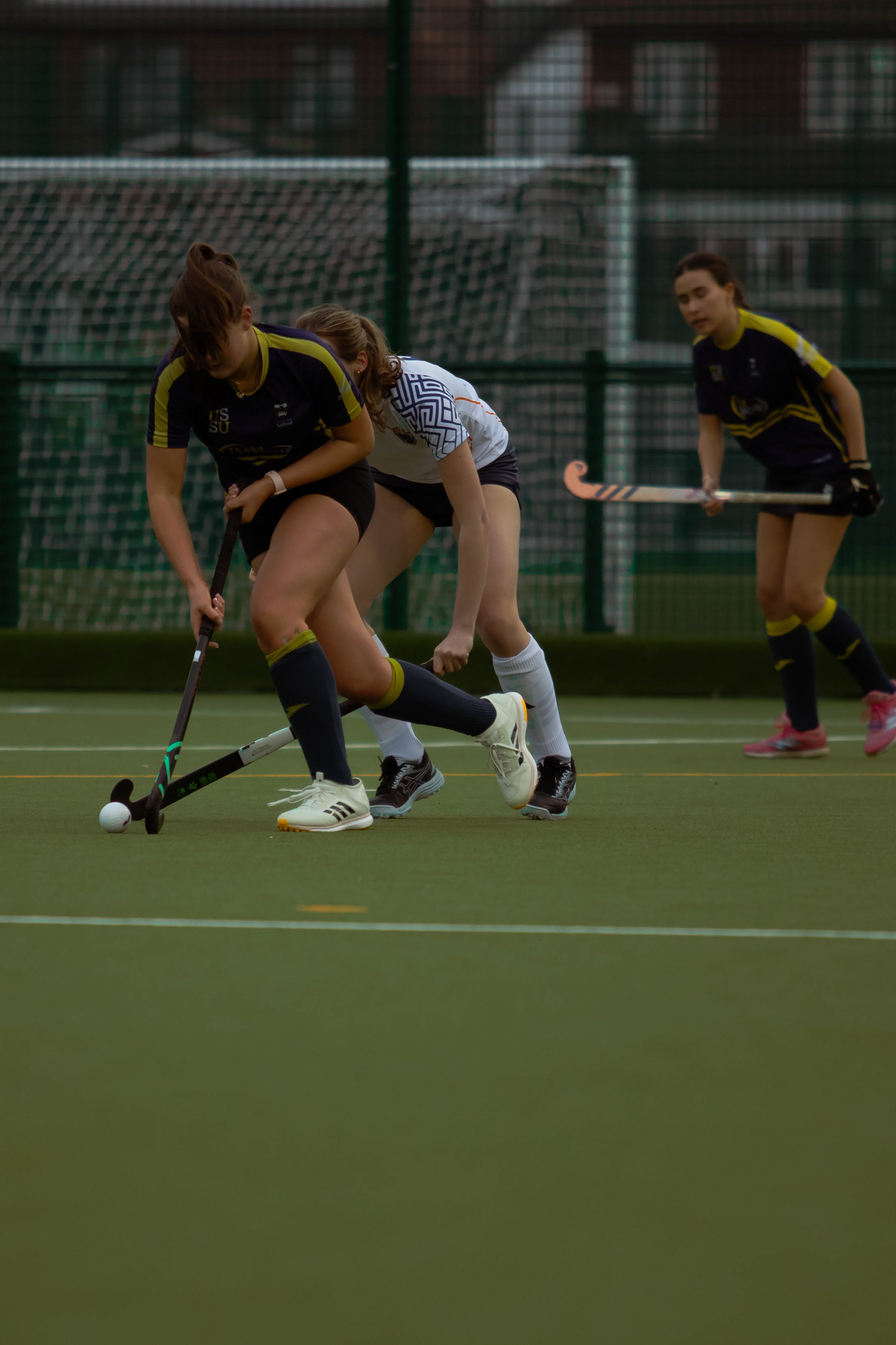 UNI OF SALFORD V MANCHESTER METROPOLITAN UNI