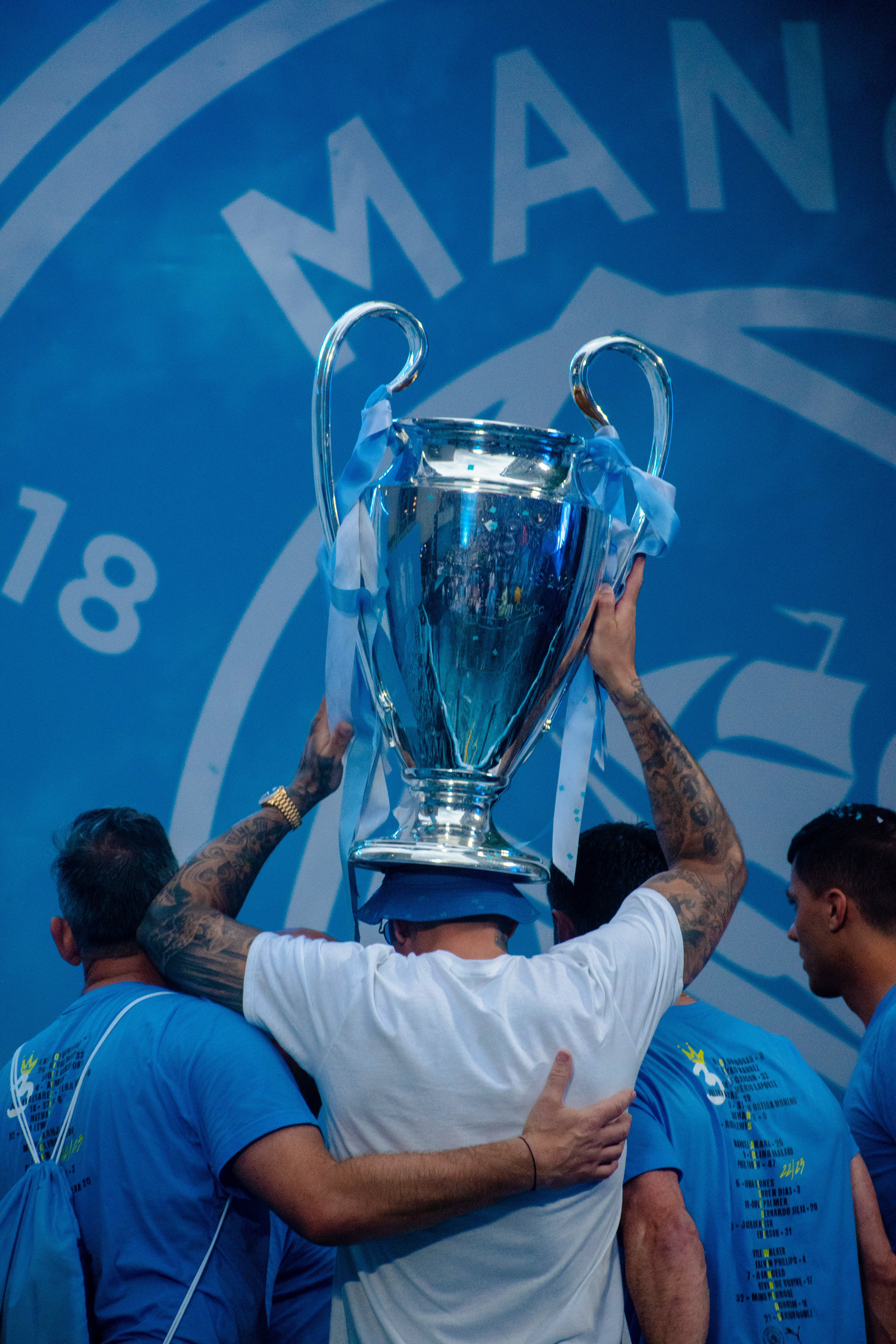 MANCHESTER CITY FANS (2023 BUS PARADE)