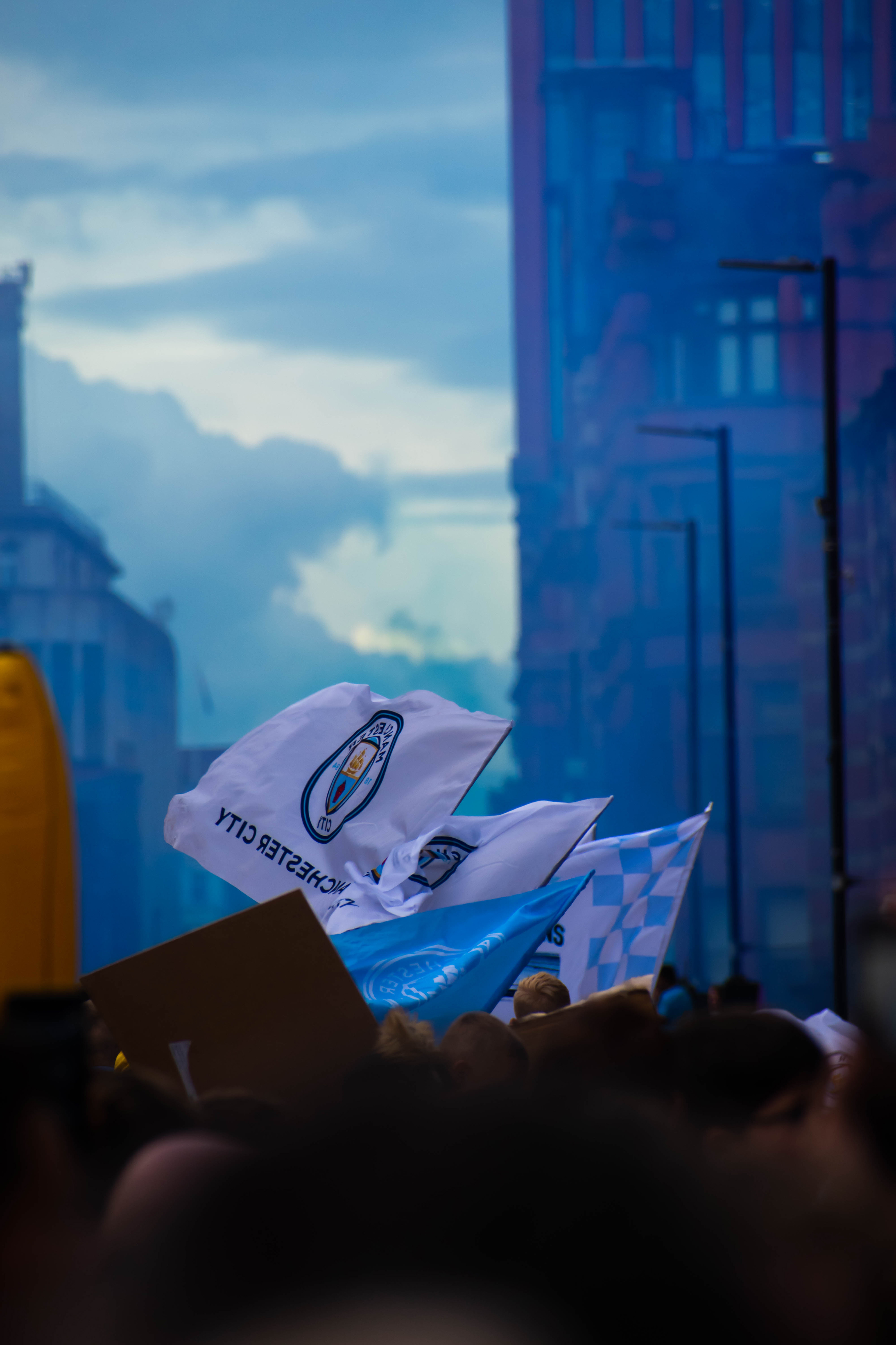 MANCHESTER CITY FANS (2022 BUS PARADE)