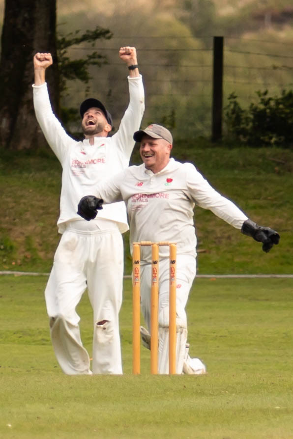 EDGWORTH CC V WOODBANK CC