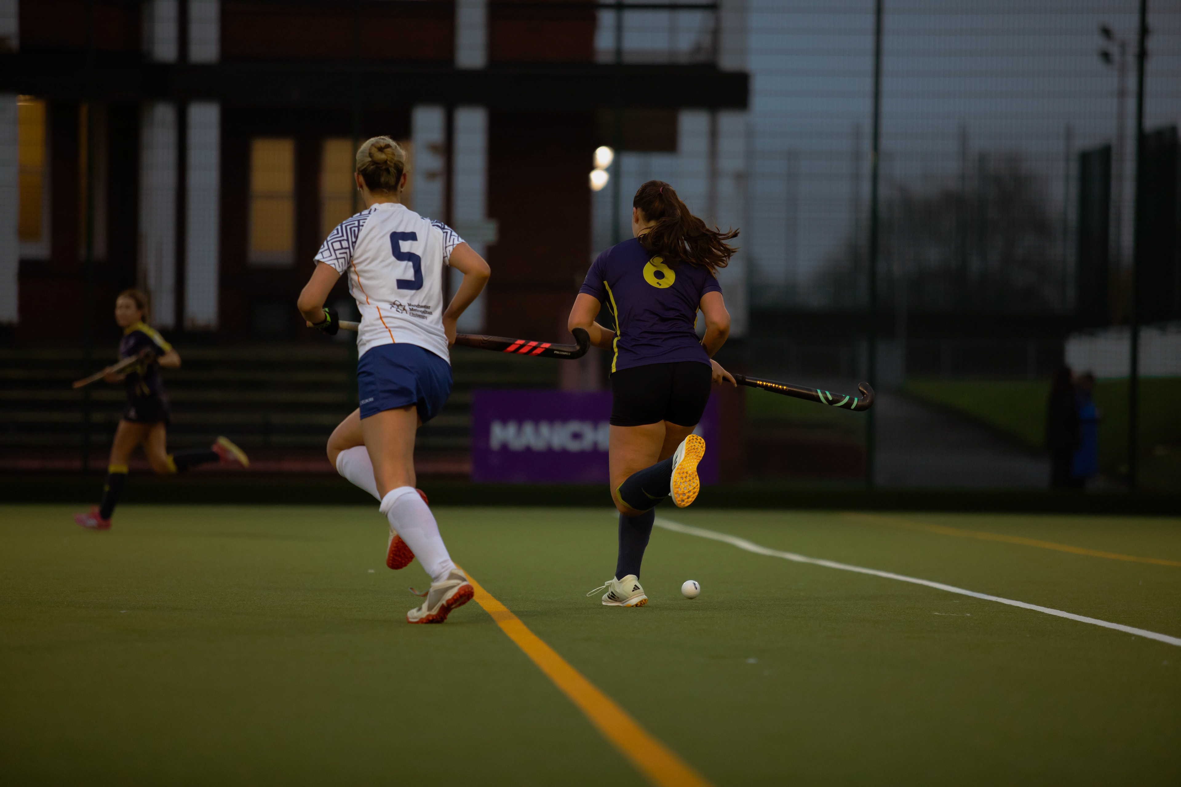 UNI OF SALFORD V MANCHESTER METROPOLITAN UNI