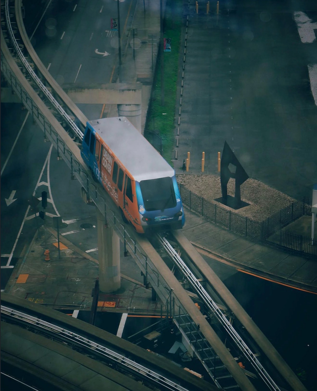 Miami Metro Mover 19'