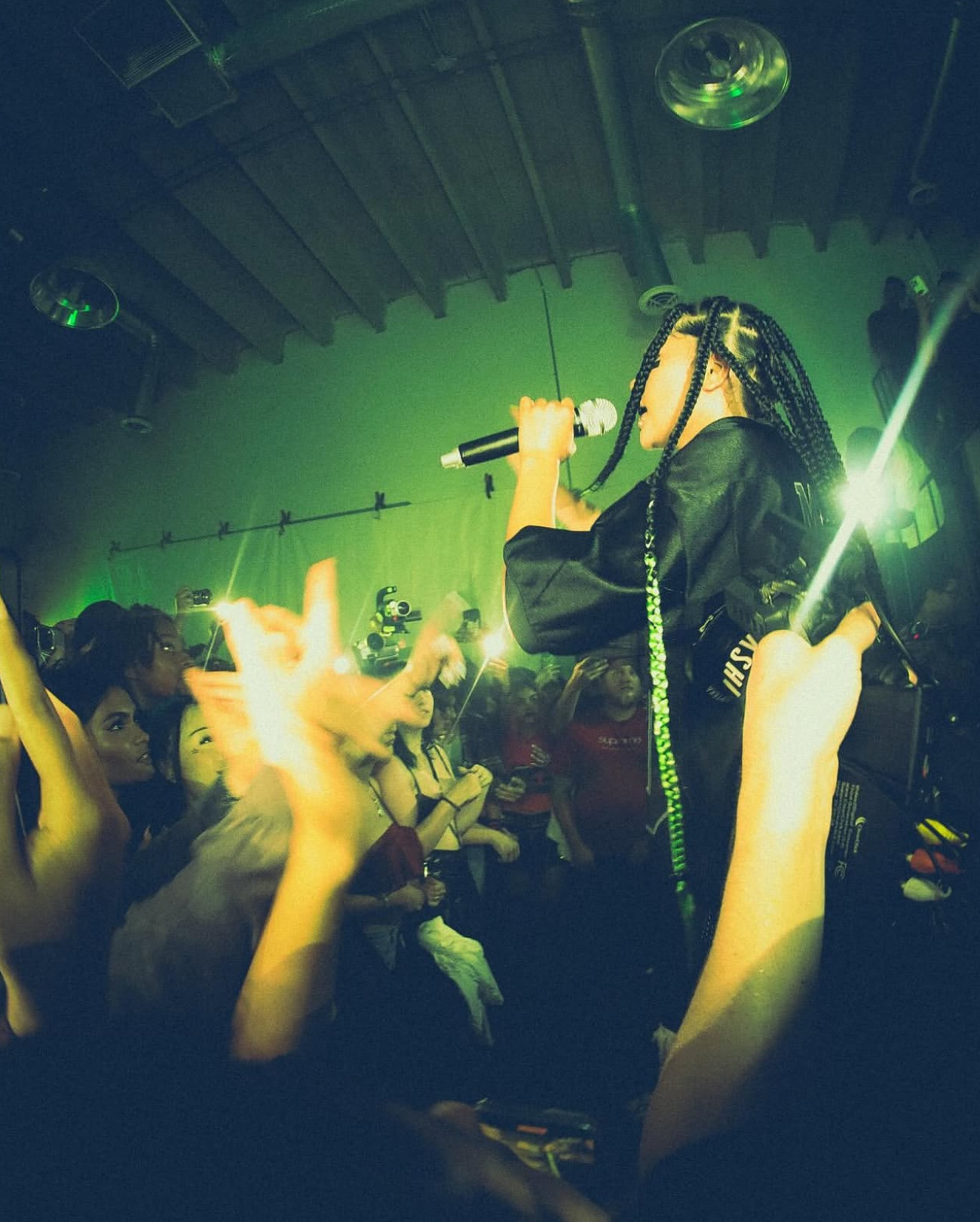 Molly Santana 24'