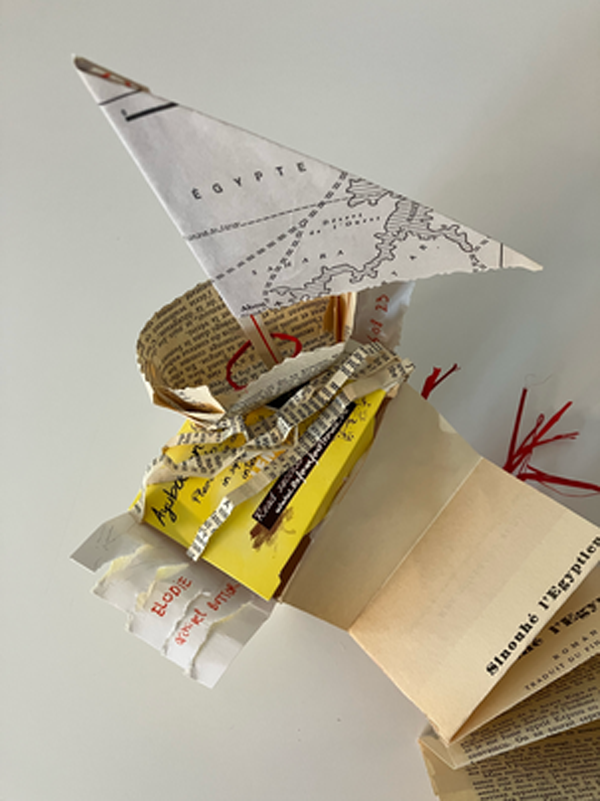 Créer un livre dans un objet de récup