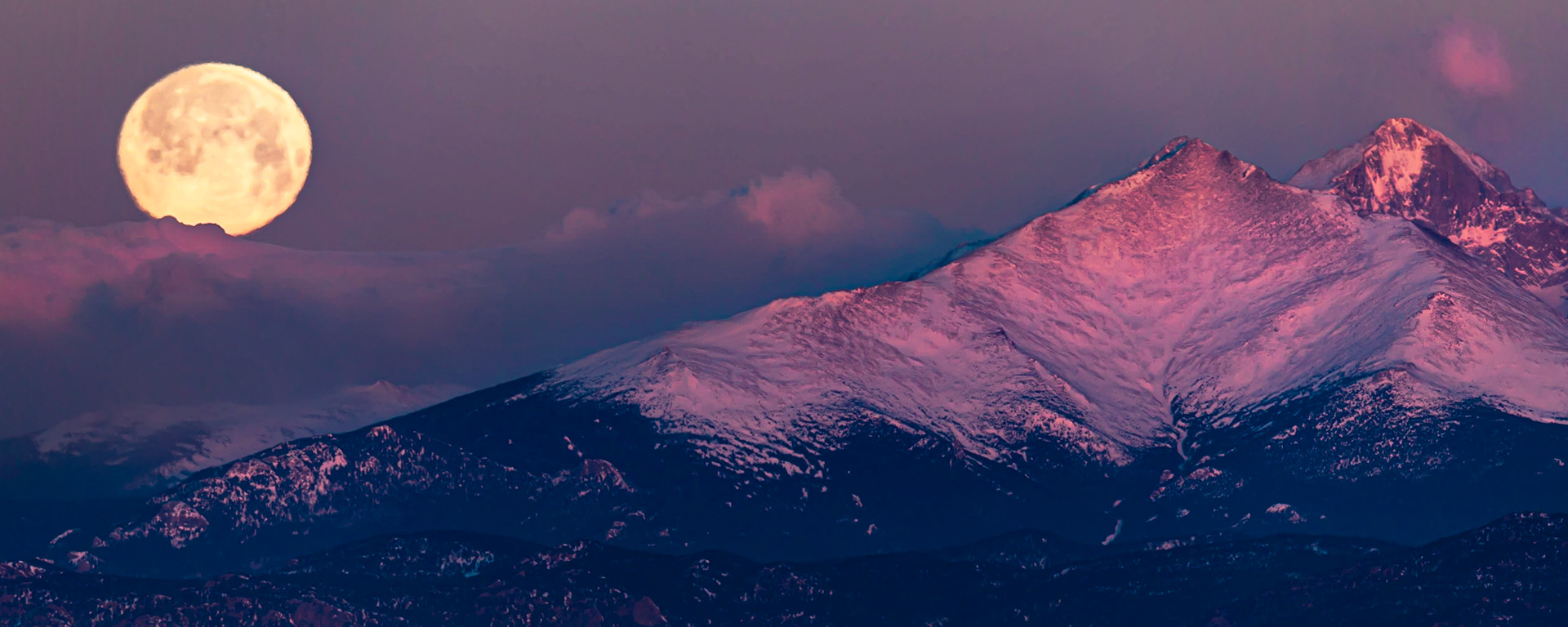 Longs Peak full moonset