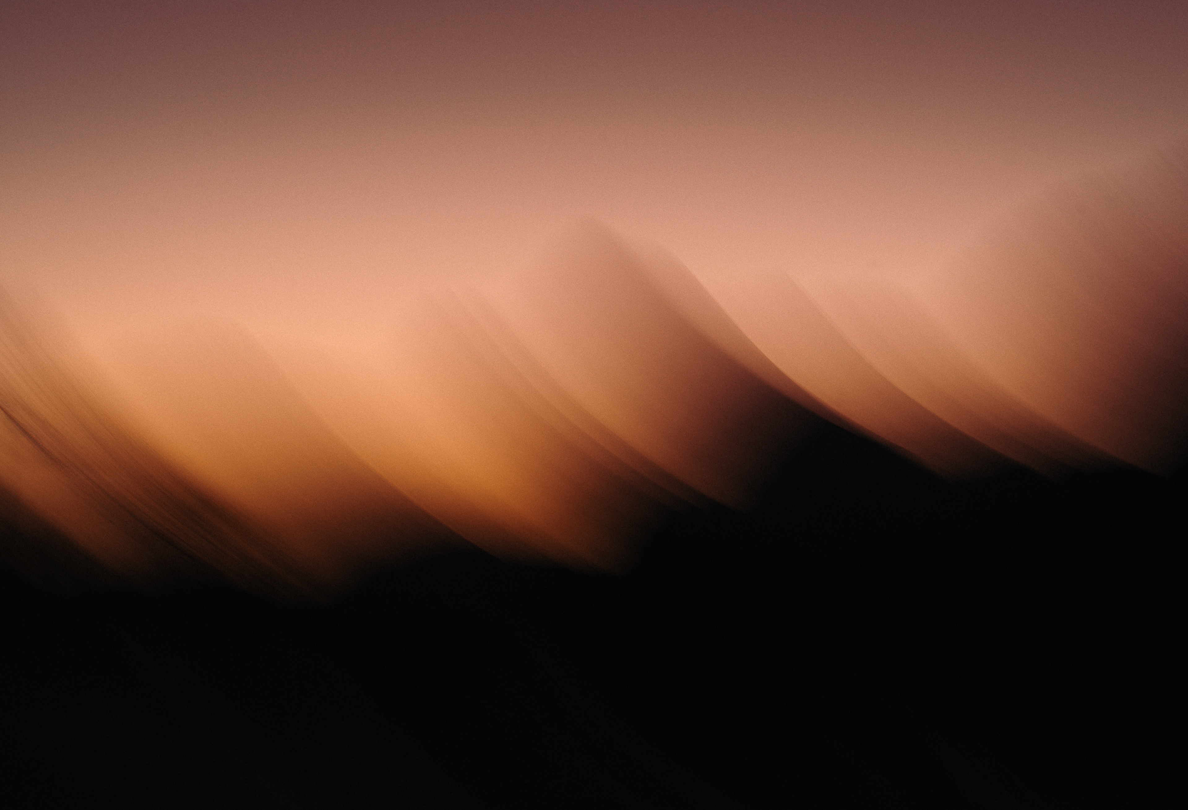 MOUVING MOUNTAINS 01