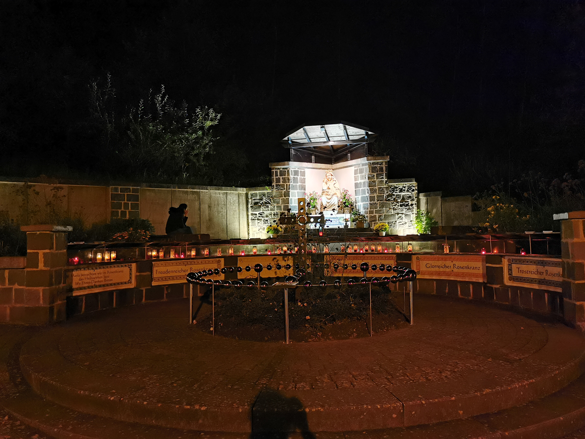 Beten an der Marienkapelle
