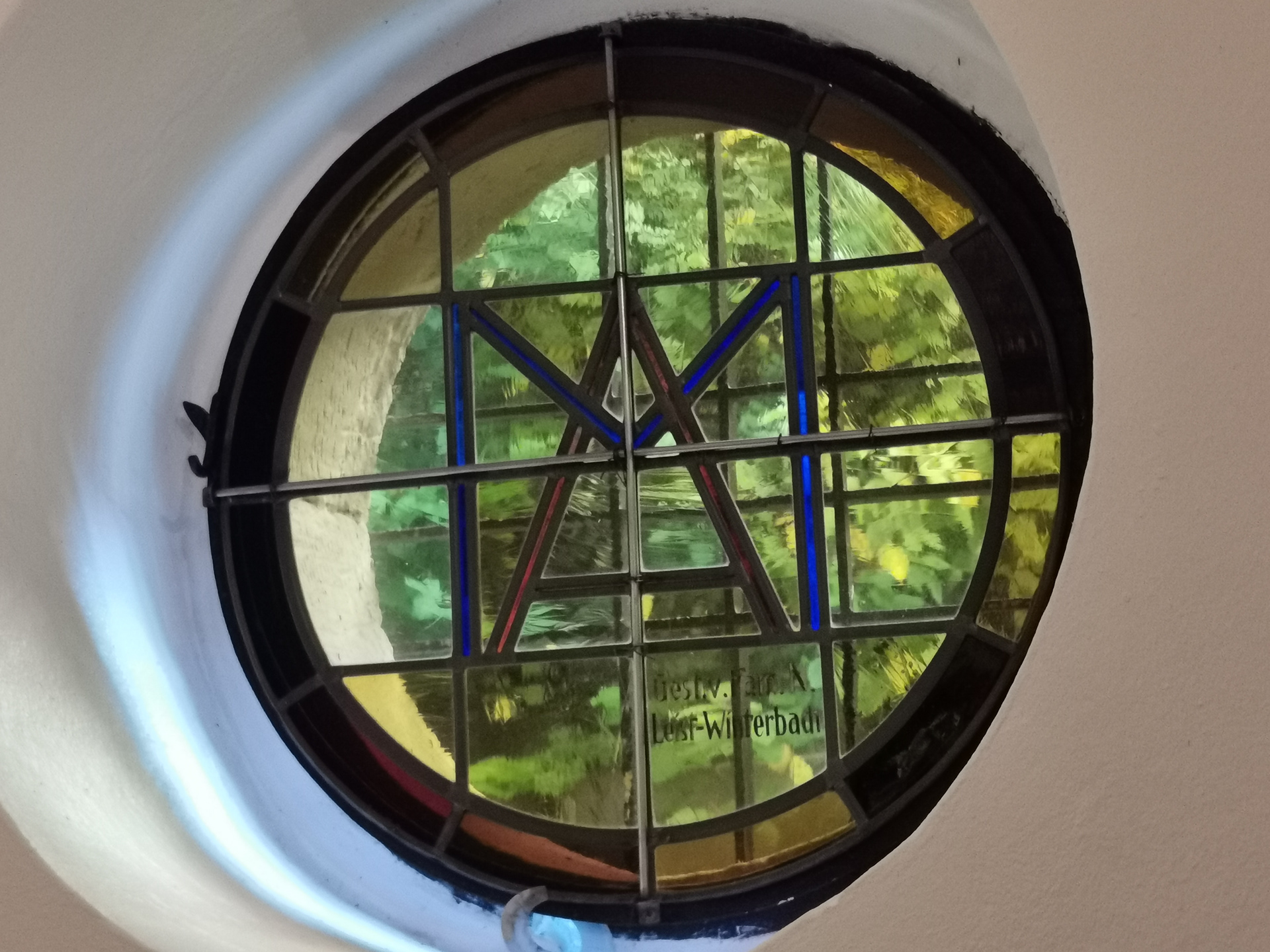 rechtes Fenster im Altarraum